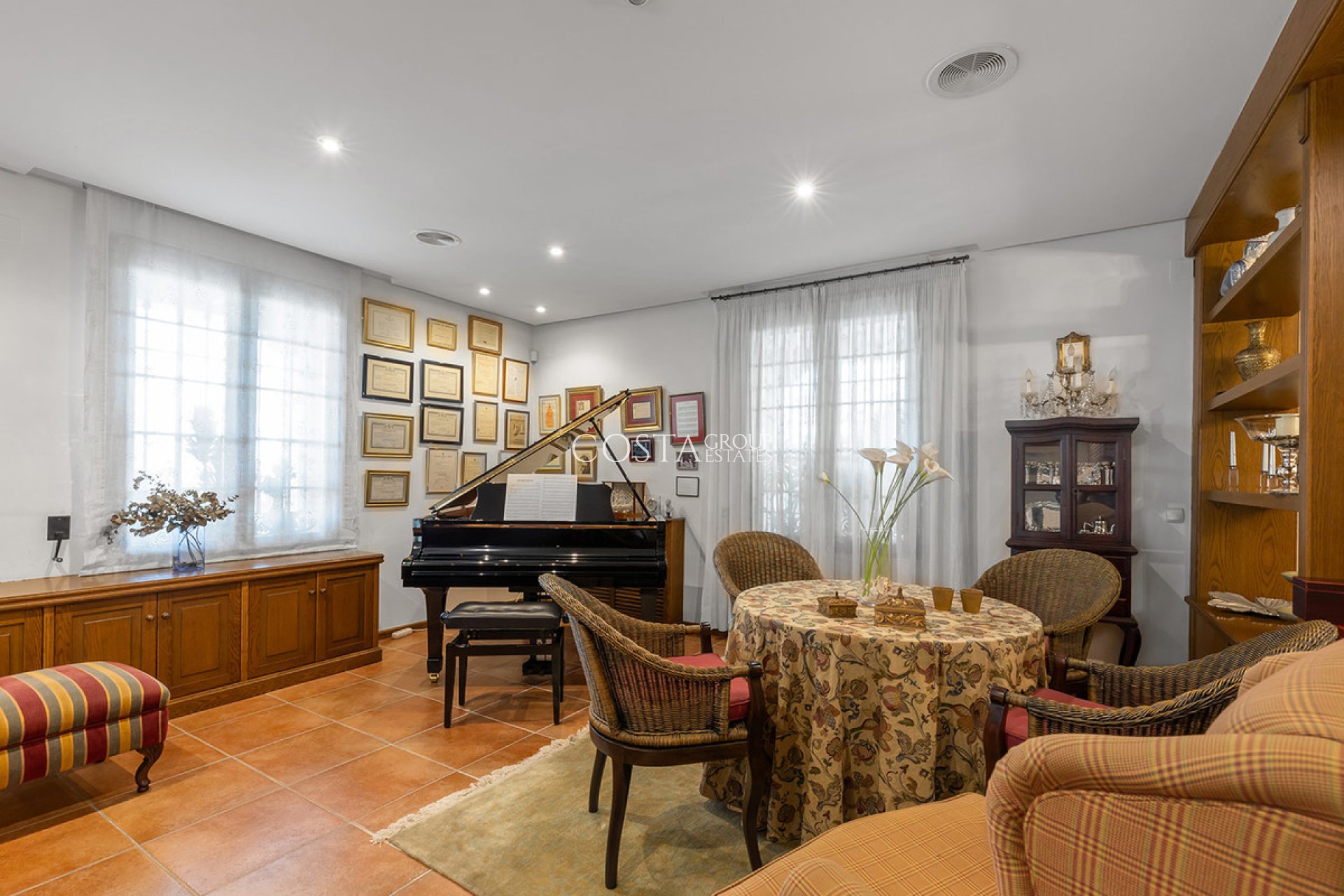 Odsprzedaż - Willa -
Torrevieja - La Veleta