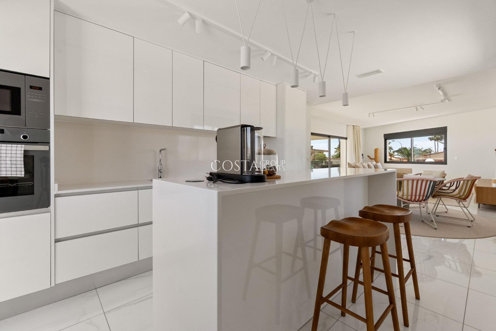 Odsprzedaż - Willa -
Torrevieja - La Veleta