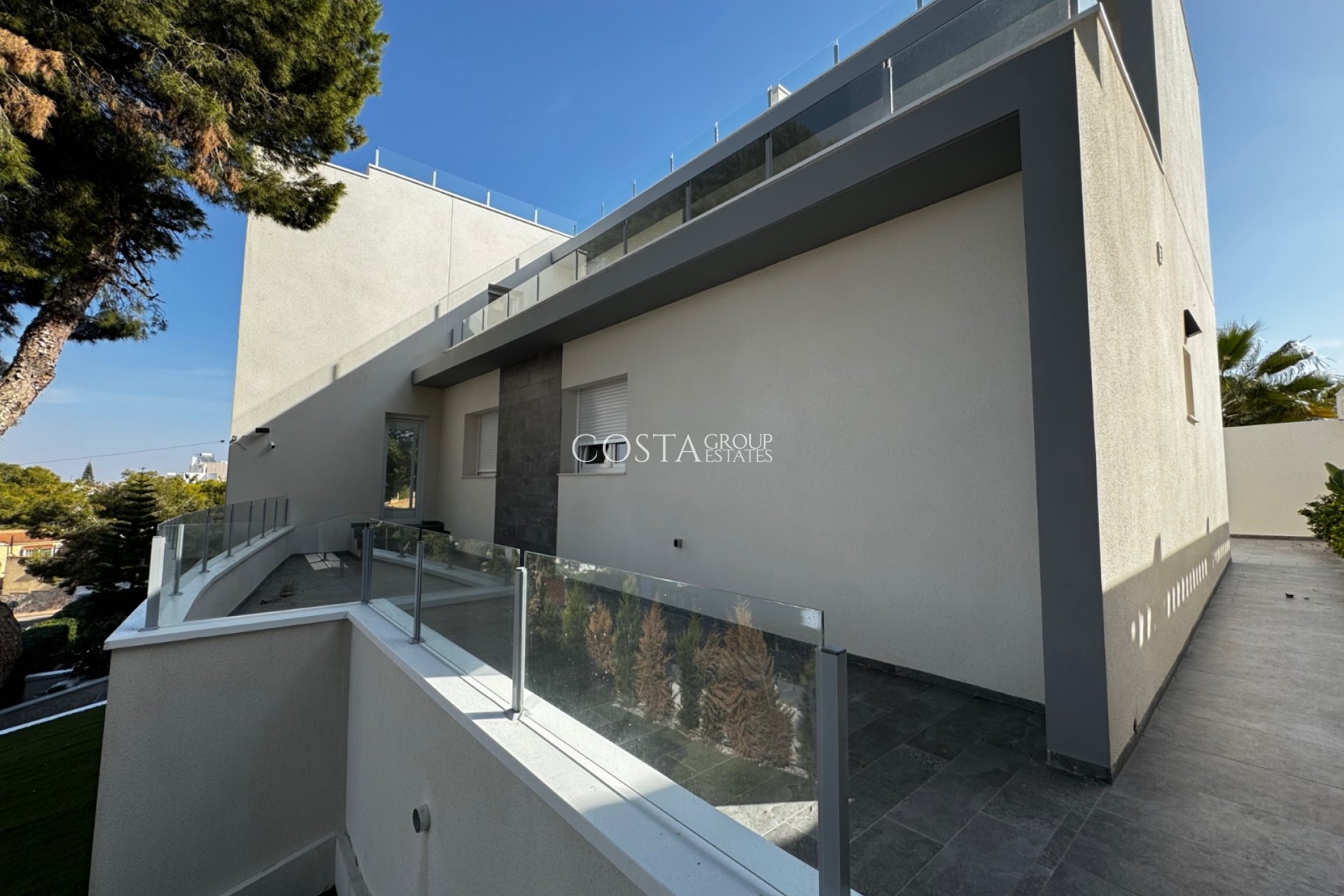 Odsprzedaż - Willa -
Torrevieja - Los Balcones
