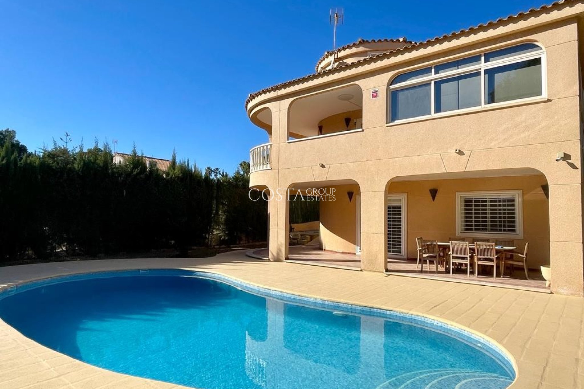 Odsprzedaż - Willa -
Torrevieja - Los Balcones