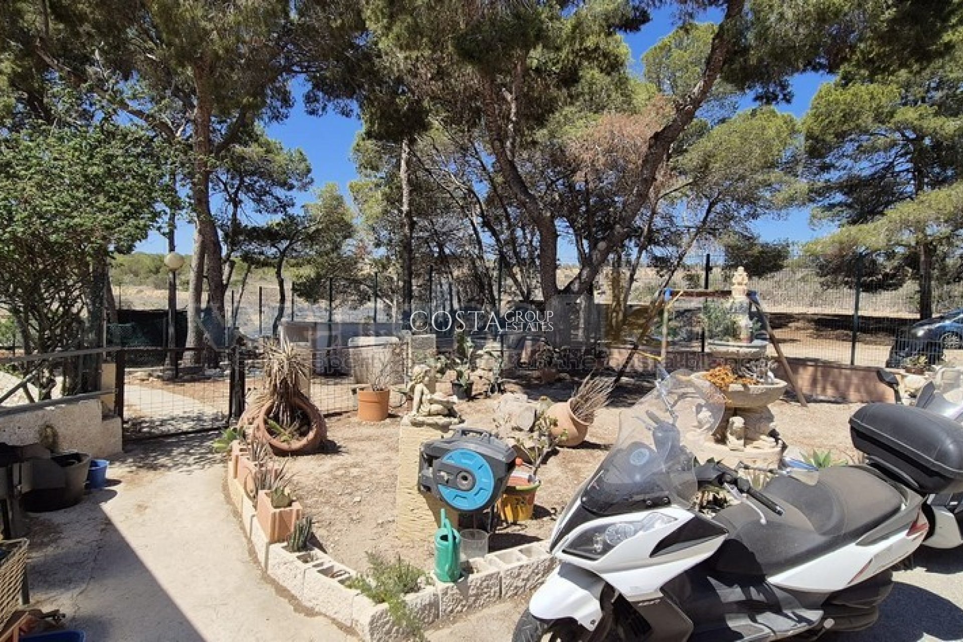 Odsprzedaż - Willa -
Torrevieja - Los Balcones
