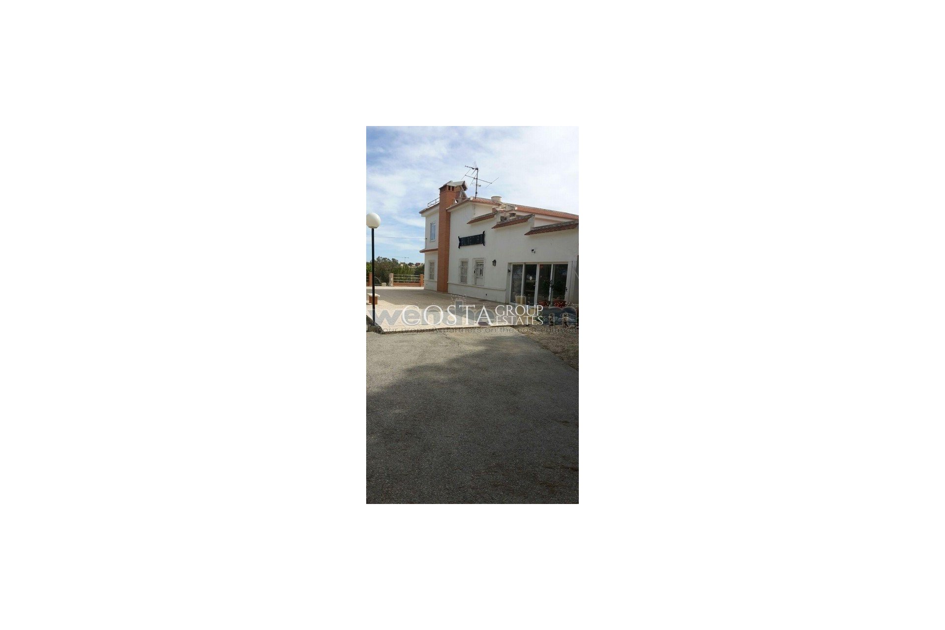 Odsprzedaż - Willa -
Torrevieja - Los Balcones