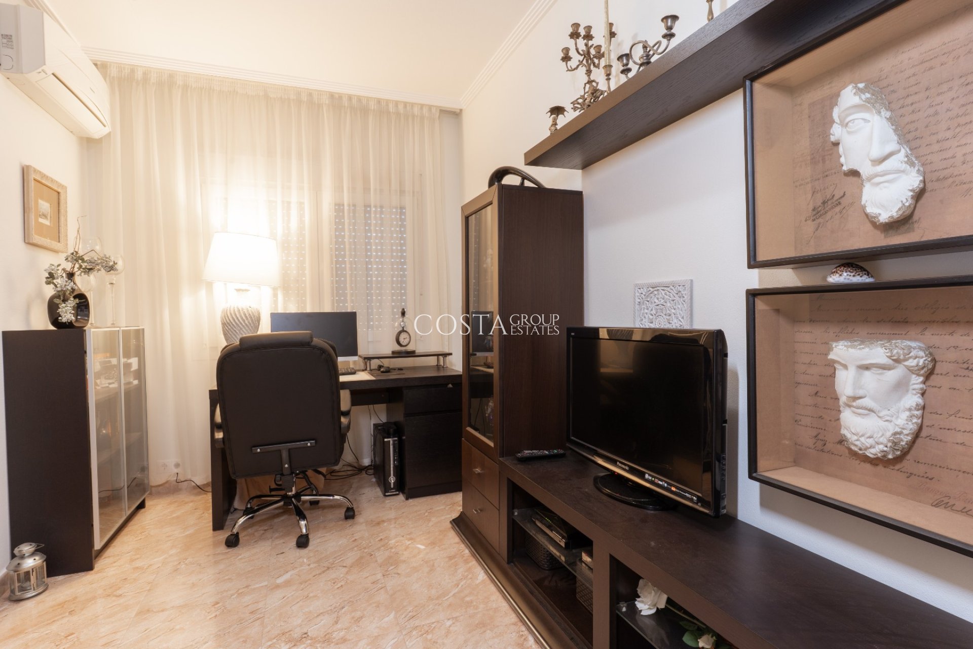 Odsprzedaż - Willa -
Torrevieja - Los Balcones