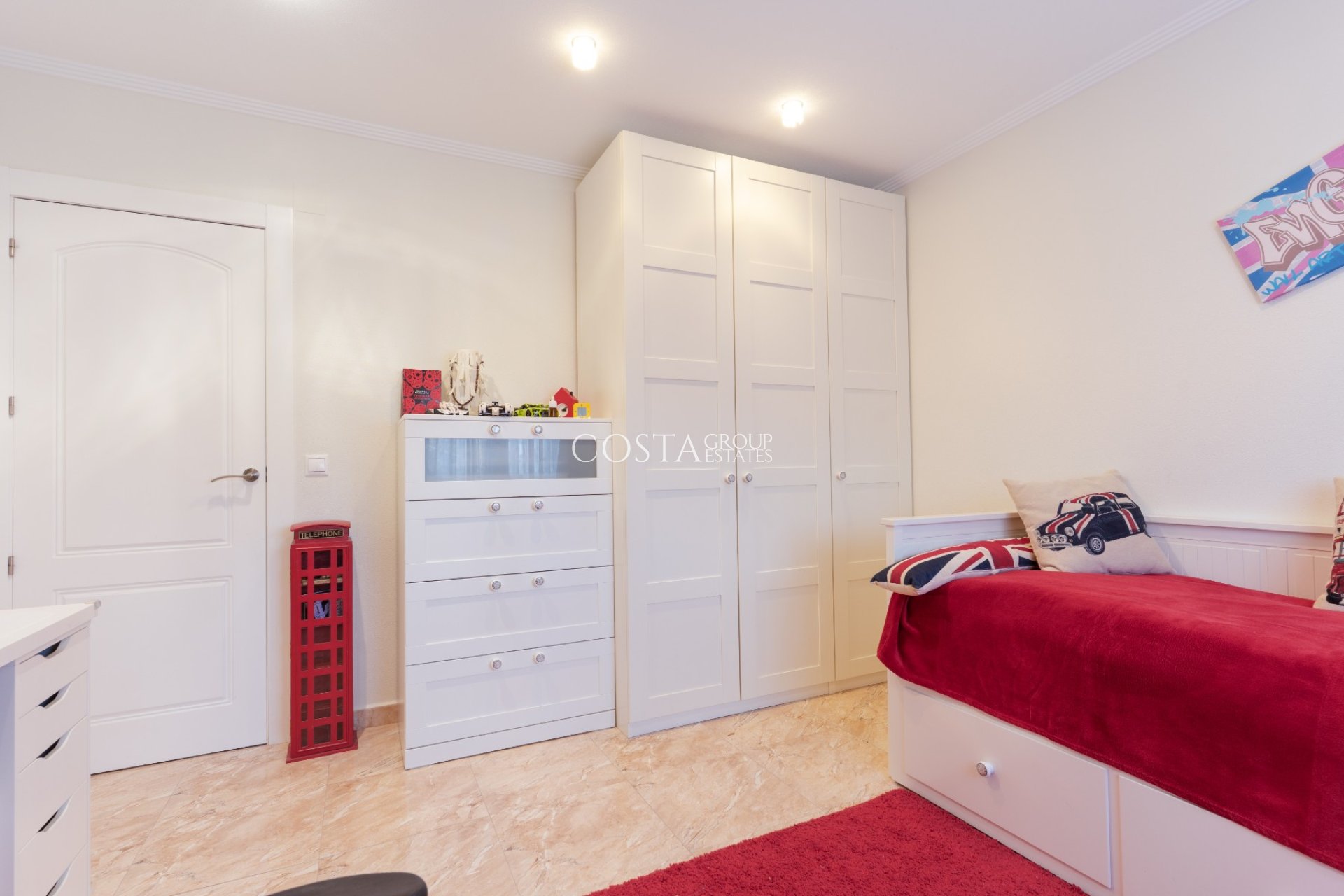 Odsprzedaż - Willa -
Torrevieja - Los Balcones