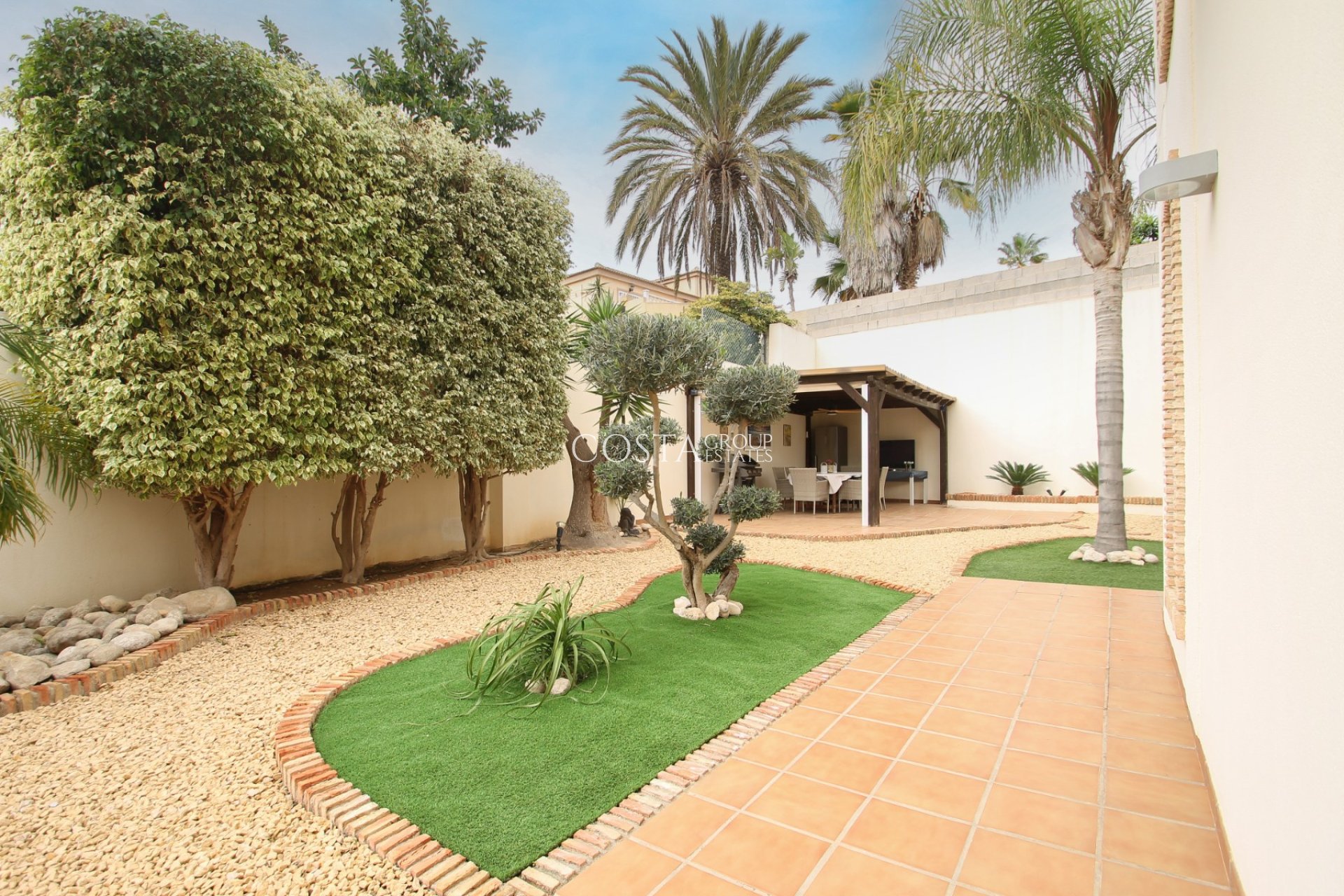 Odsprzedaż - Willa -
Torrevieja - Los Balcones