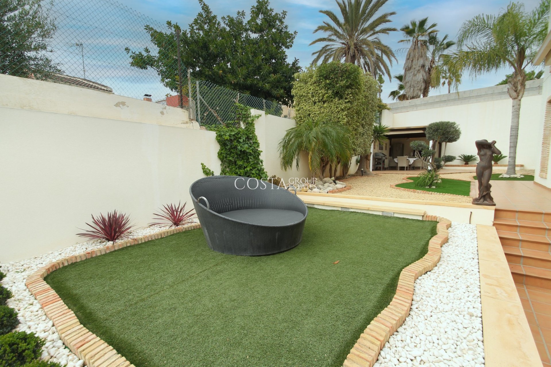 Odsprzedaż - Willa -
Torrevieja - Los Balcones