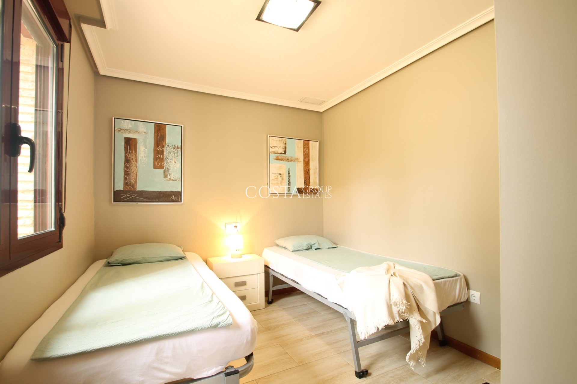 Odsprzedaż - Willa -
Torrevieja - Los Balcones