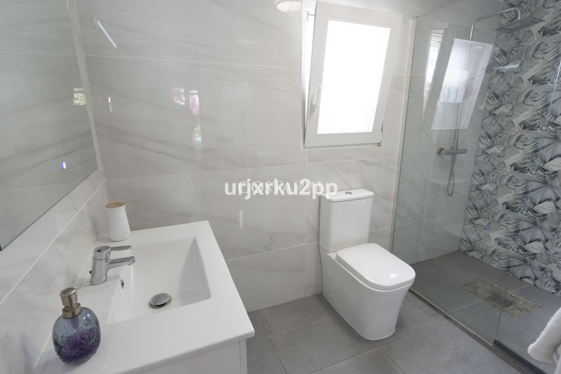 Odsprzedaż - Willa -
Torrevieja - San Luis