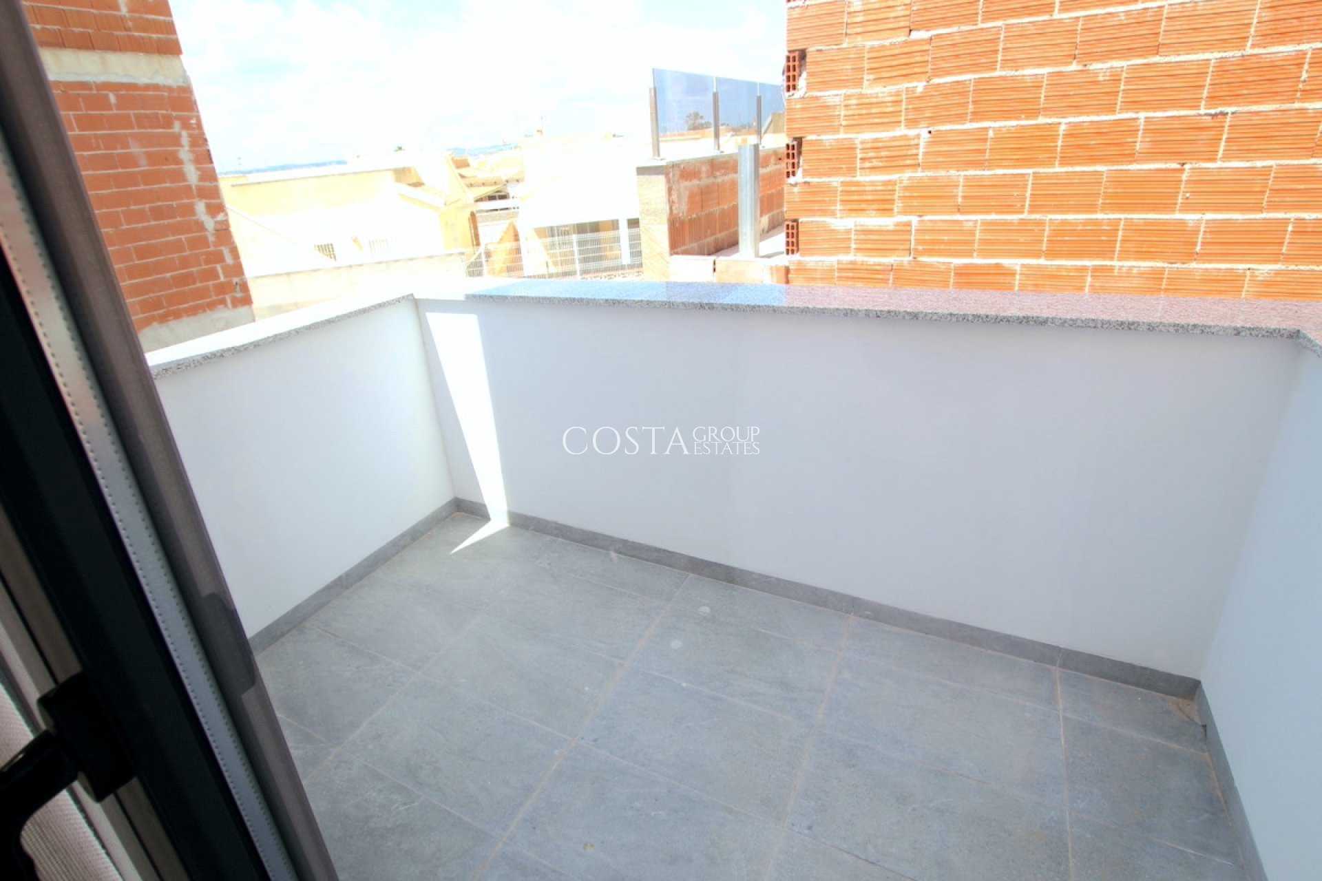 Odsprzedaż - Willa -
Torrevieja - Torrevieja Centro