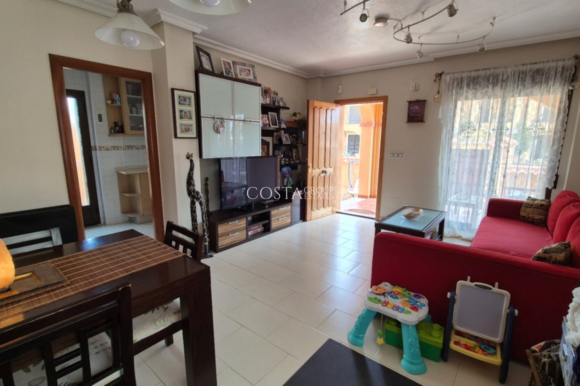 Odsprzedaż - Willa -
Torrevieja - Torrevieja Centro