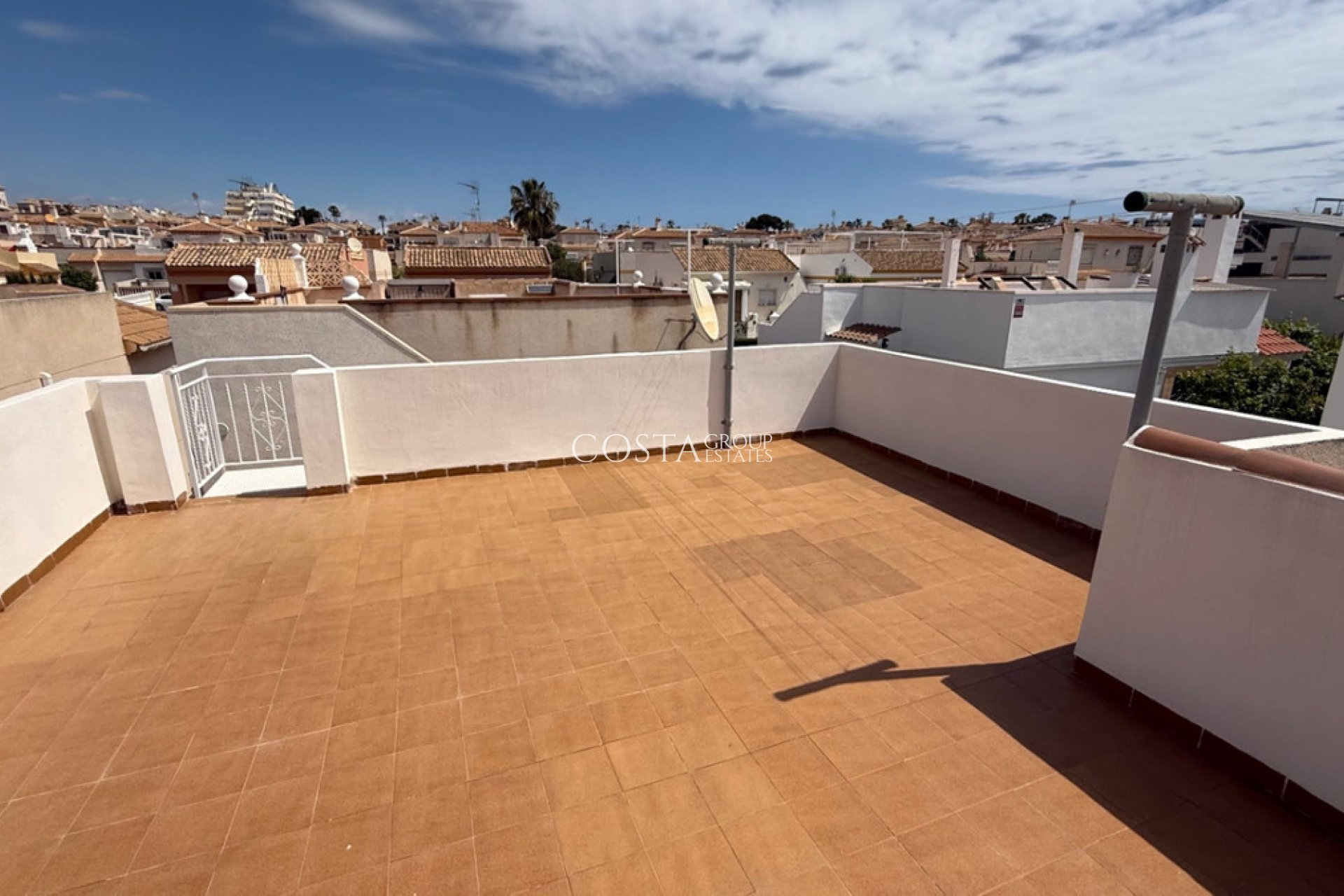 Odsprzedaż - Willa -
Torrevieja - Torrevieja Centro