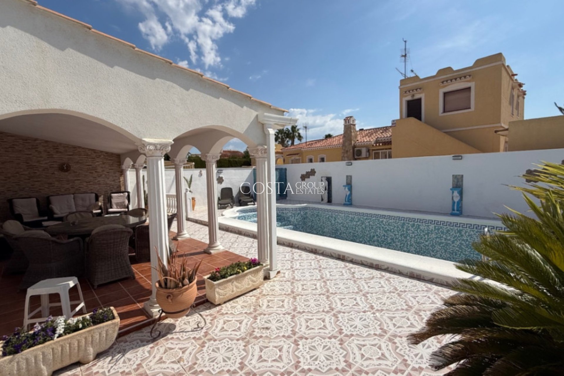 Odsprzedaż - Willa -
Torrevieja - Torrevieja Centro