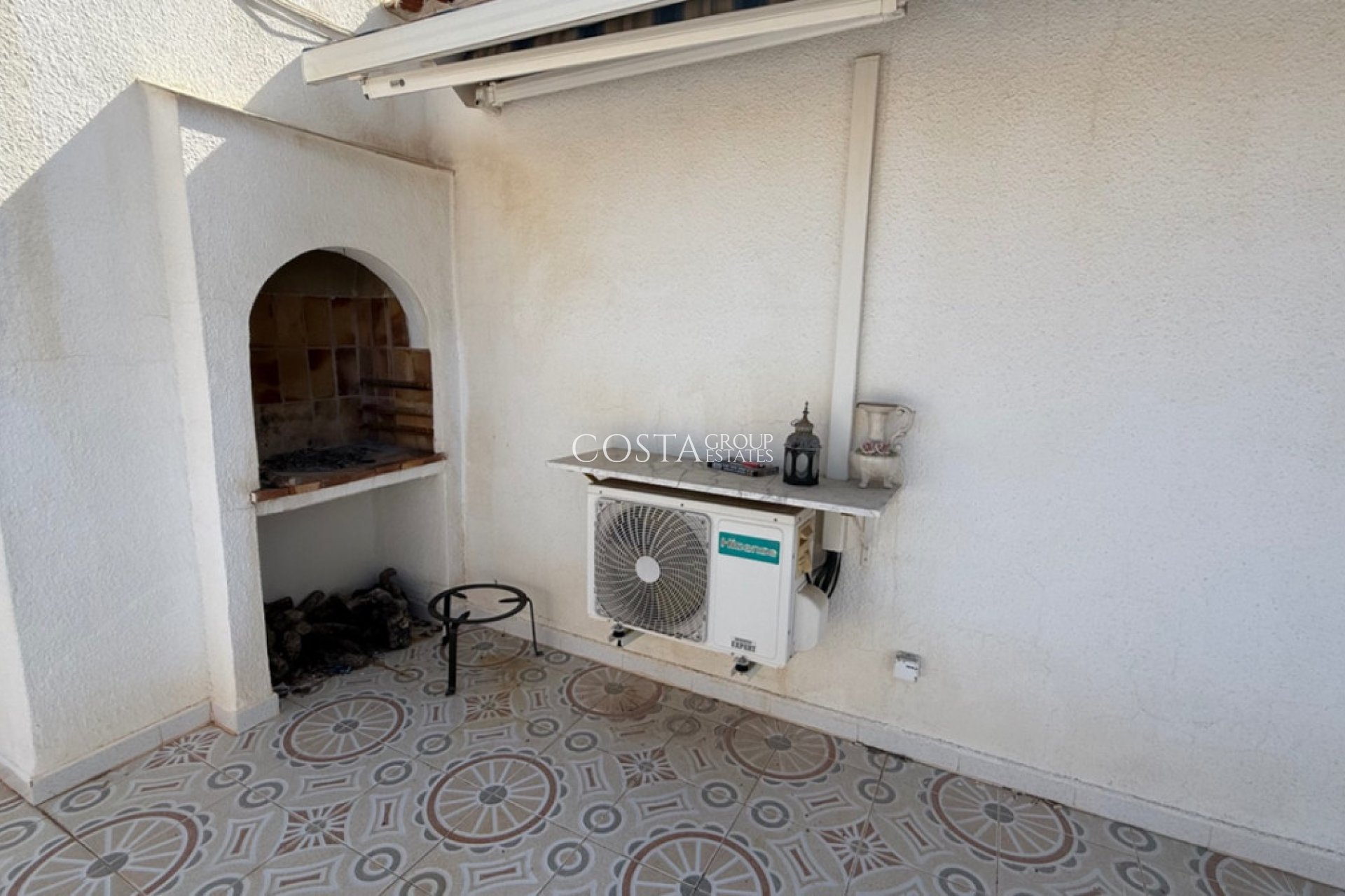 Odsprzedaż - Willa -
Torrevieja - Torrevieja Centro