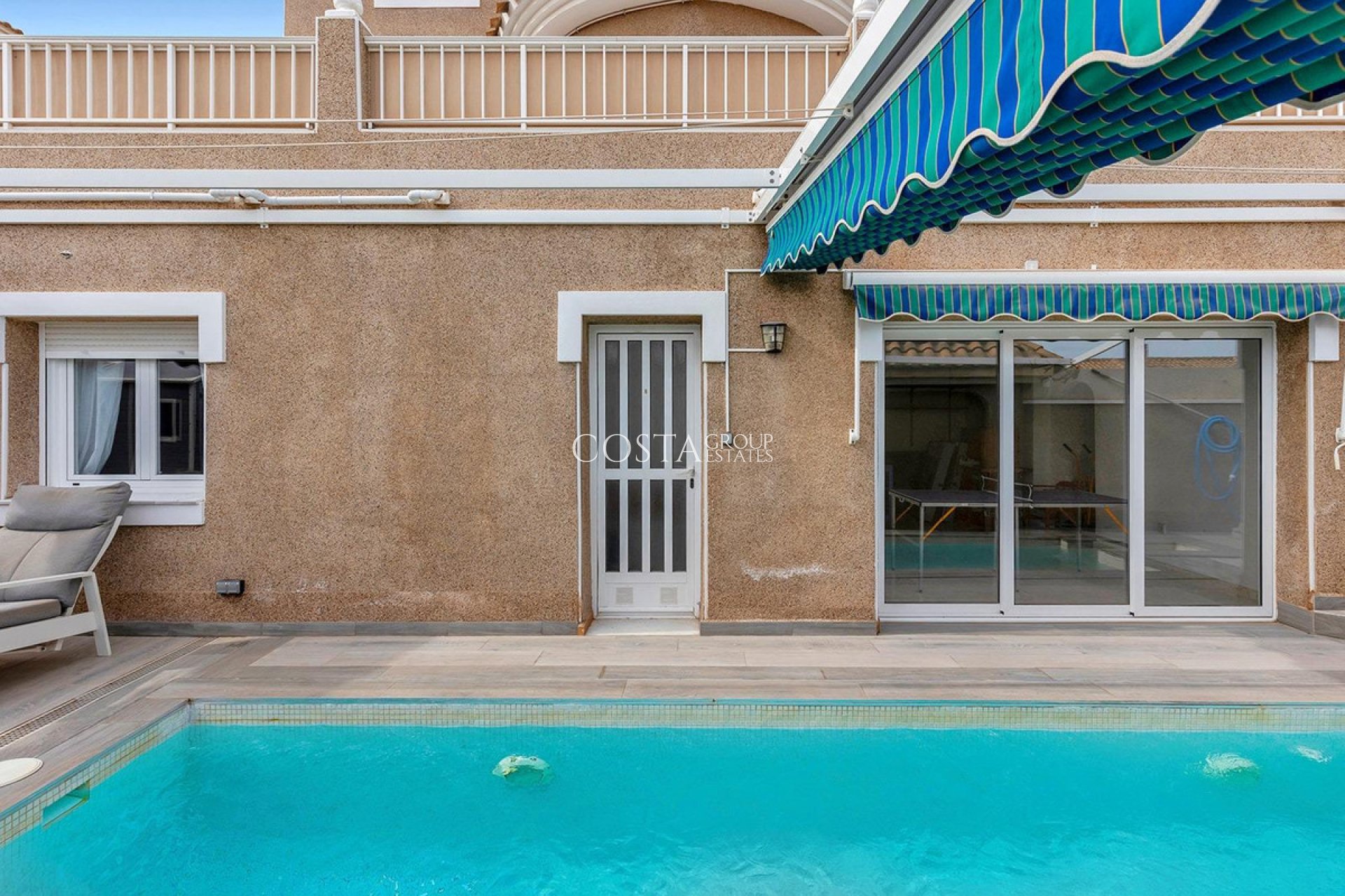 Odsprzedaż - Willa -
Torrevieja - Torrevieja Centro