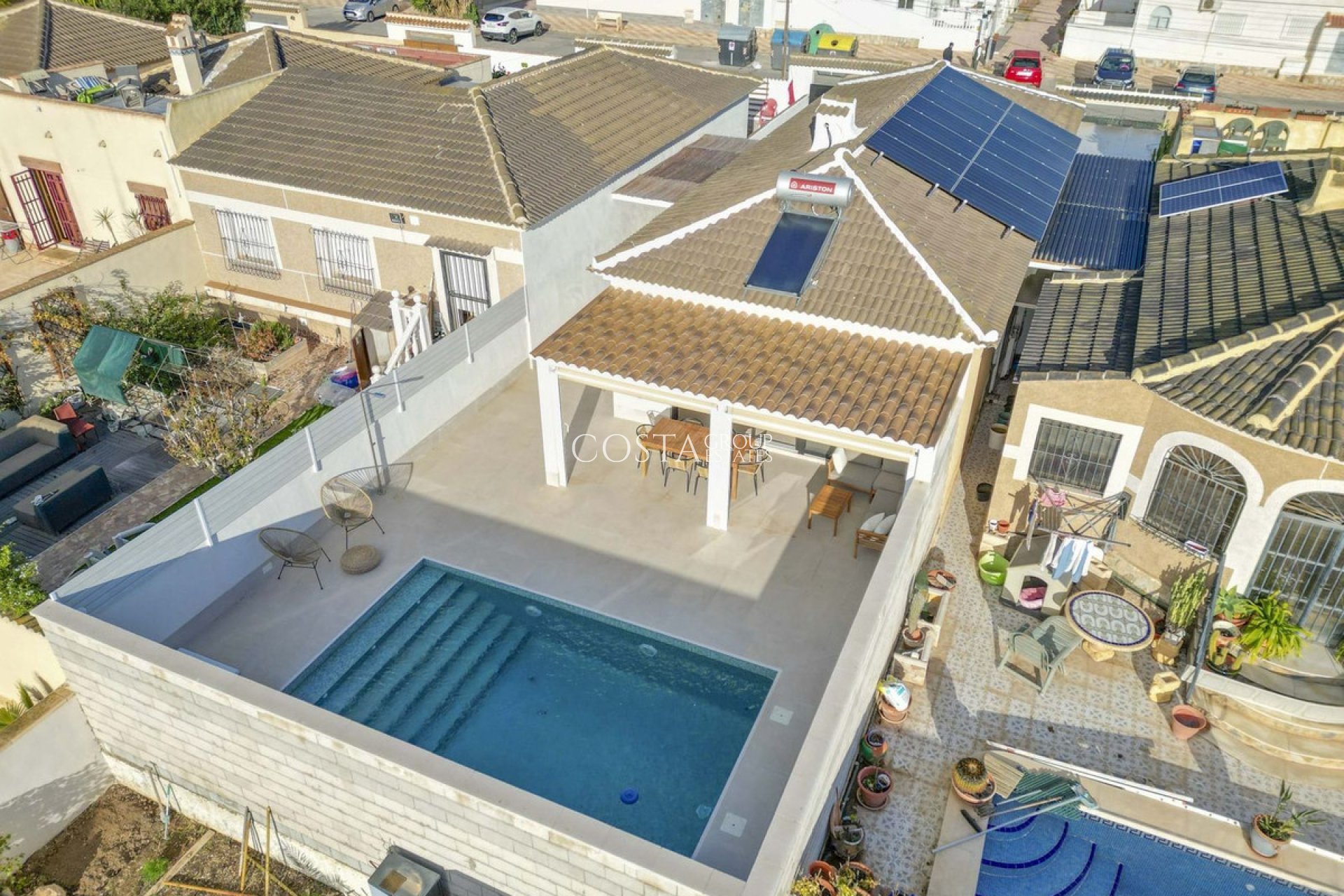 Odsprzedaż - Willa -
Torrevieja - Torrevieja Centro