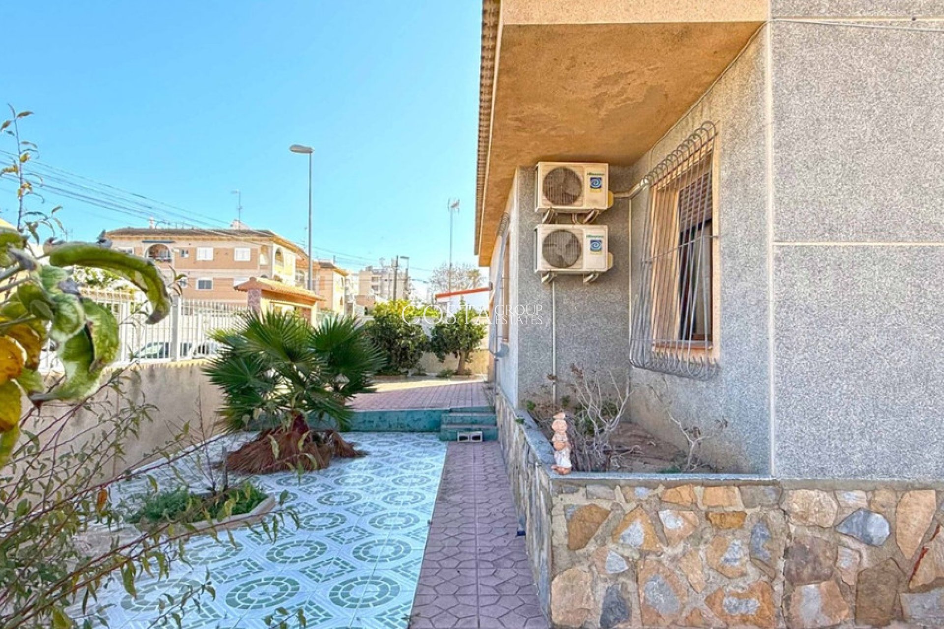 Odsprzedaż - Willa -
Torrevieja - Torrevieja Centro