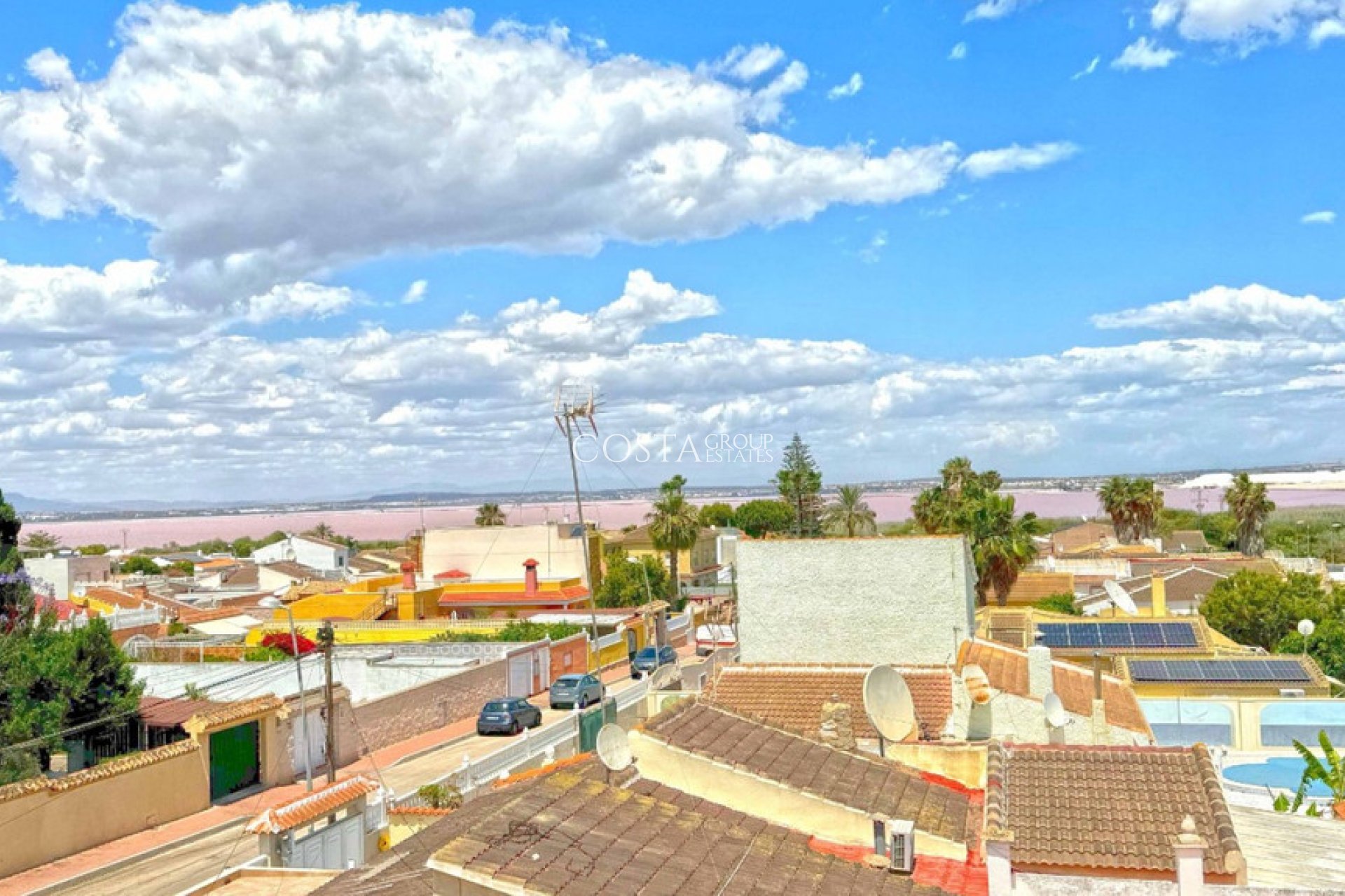 Odsprzedaż - Willa -
Torrevieja - Torrevieja Centro