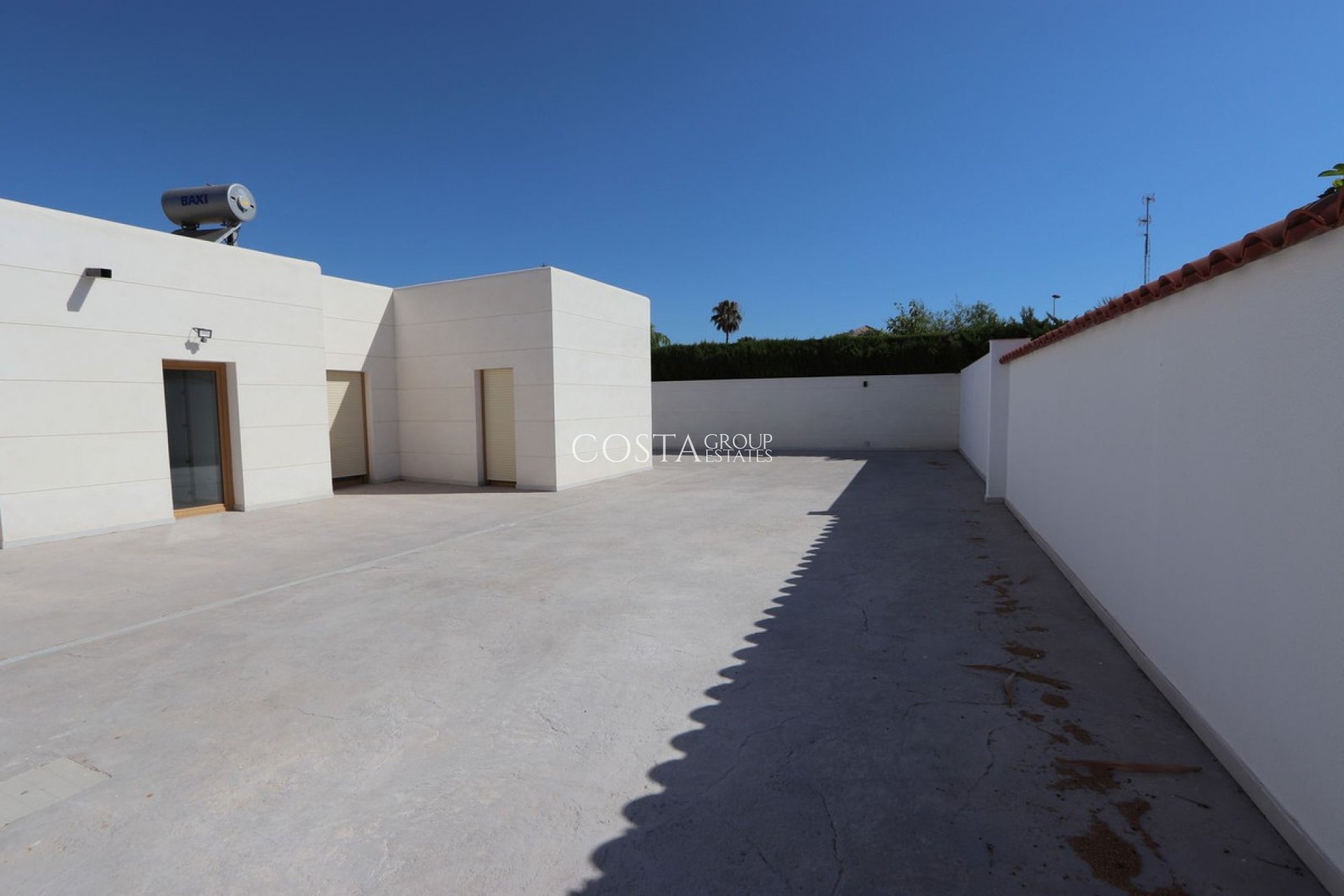 Odsprzedaż - Willa -
Torrevieja - Torrevieja Centro