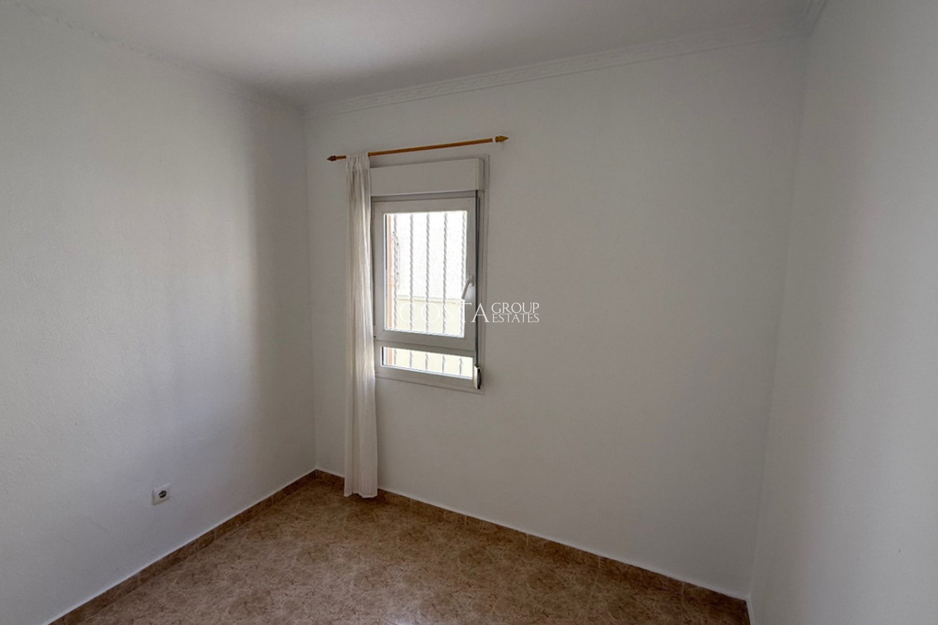 Odsprzedaż - Willa -
Torrevieja