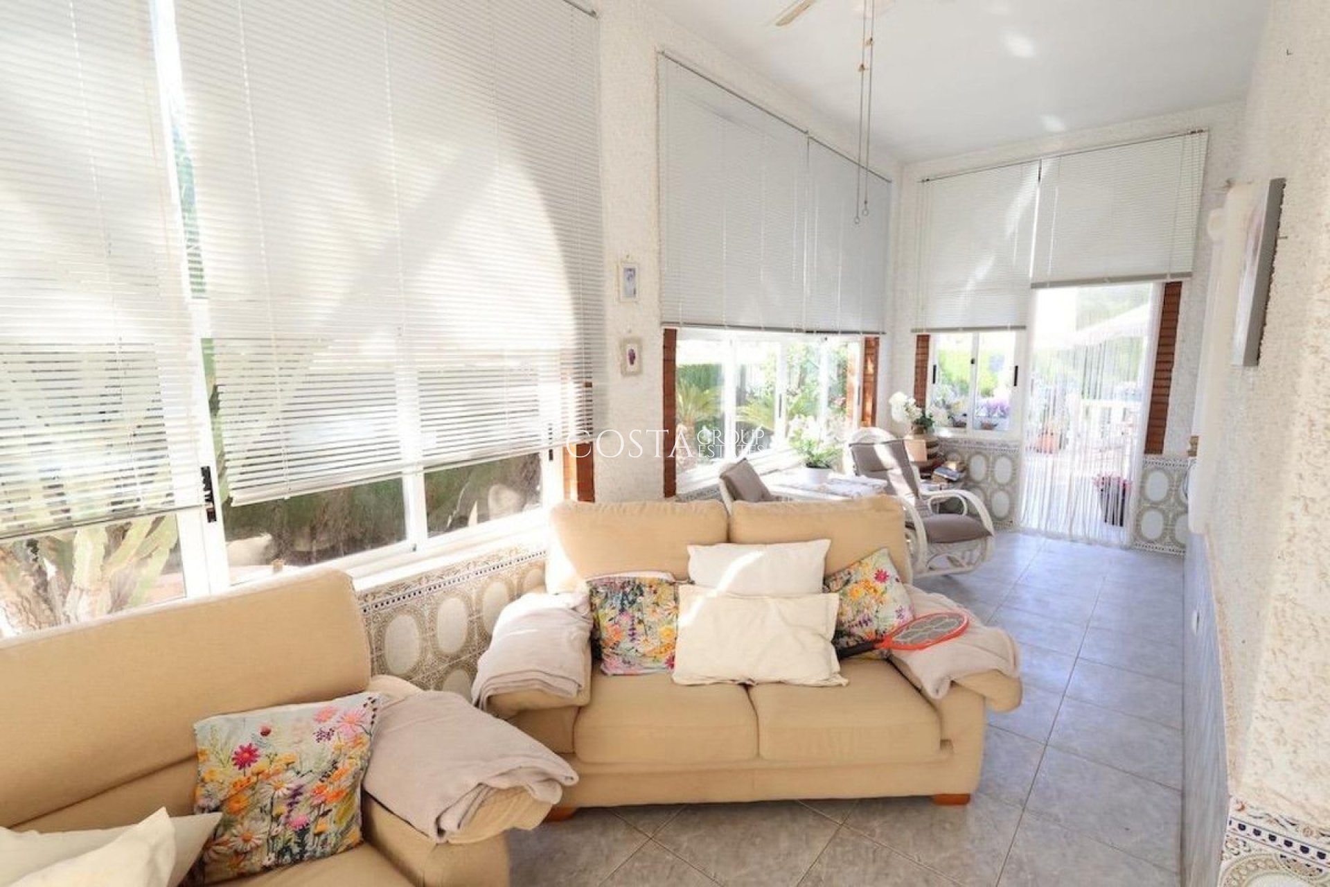 Odsprzedaż - Willa -
Torrevieja