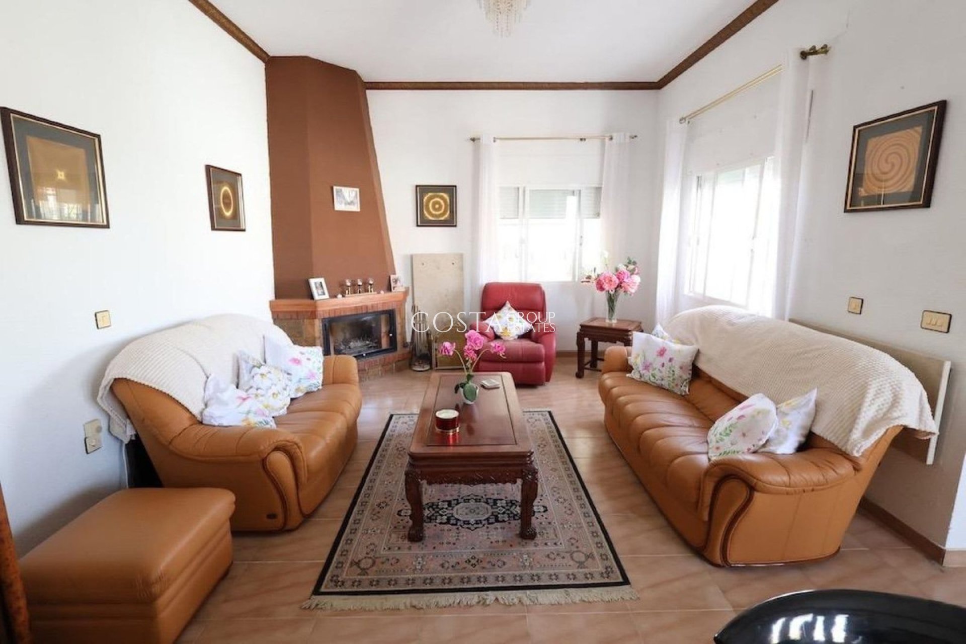 Odsprzedaż - Willa -
Torrevieja