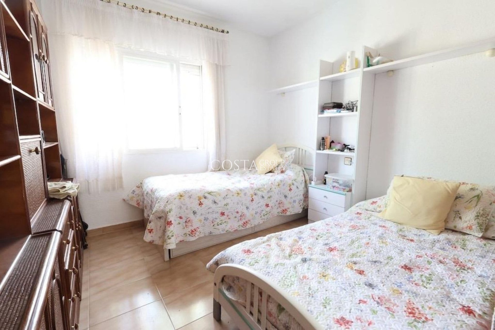 Odsprzedaż - Willa -
Torrevieja