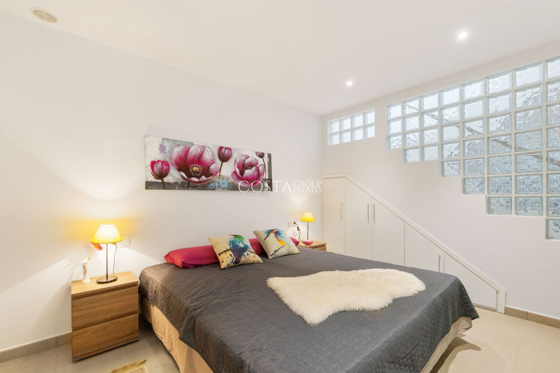 Odsprzedaż - Willa -
Torrevieja