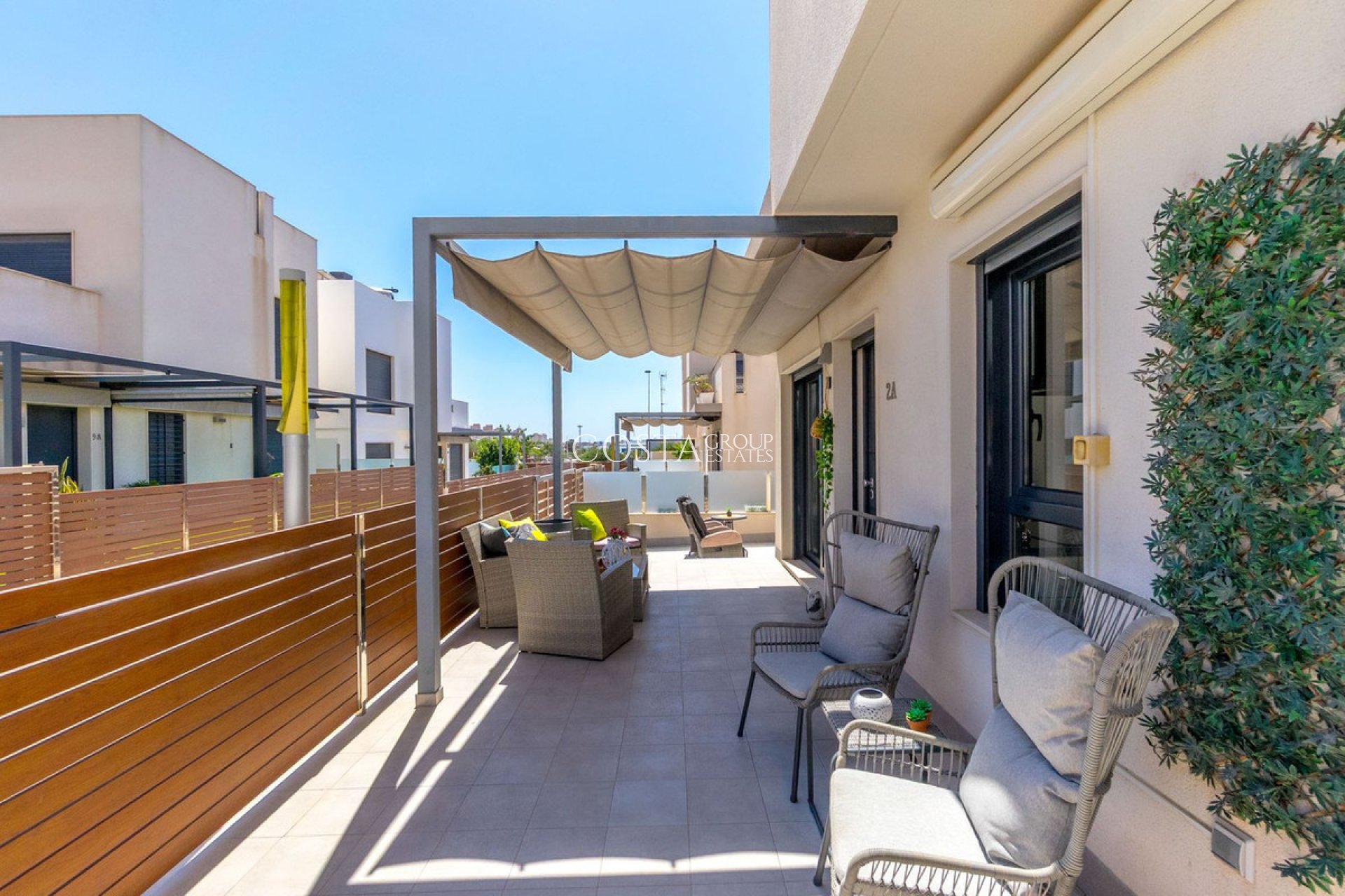 Odsprzedaż - Willa -
Torrevieja