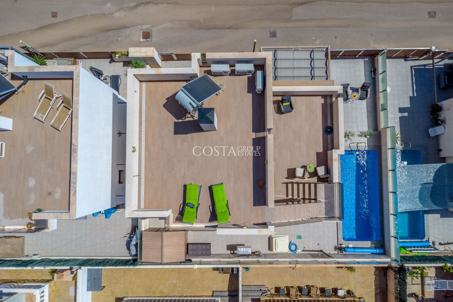 Odsprzedaż - Willa -
Torrevieja