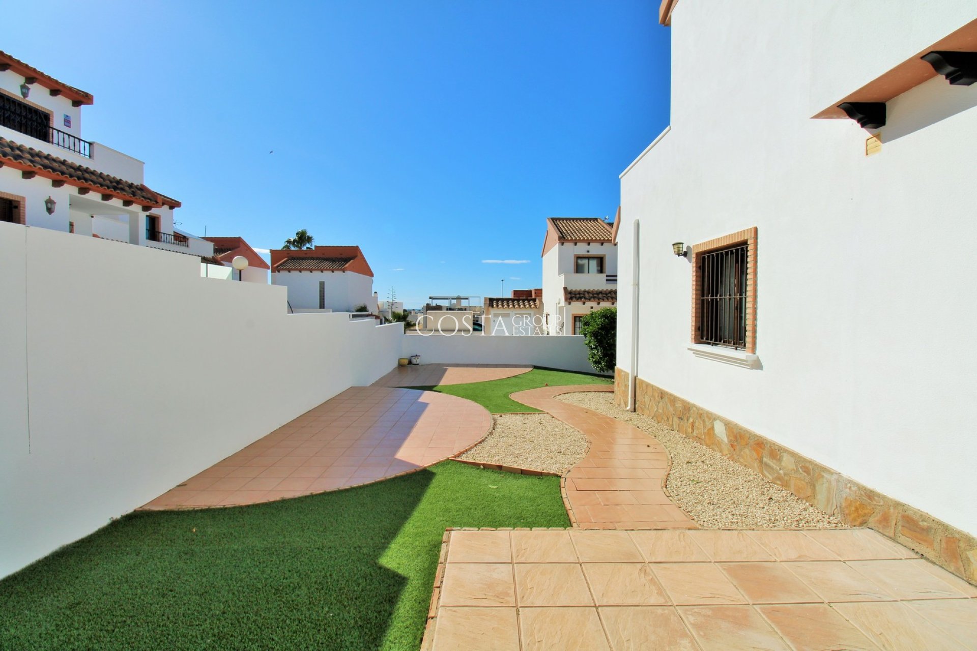 Odsprzedaż - Willa -
Villamartín - PAU 8