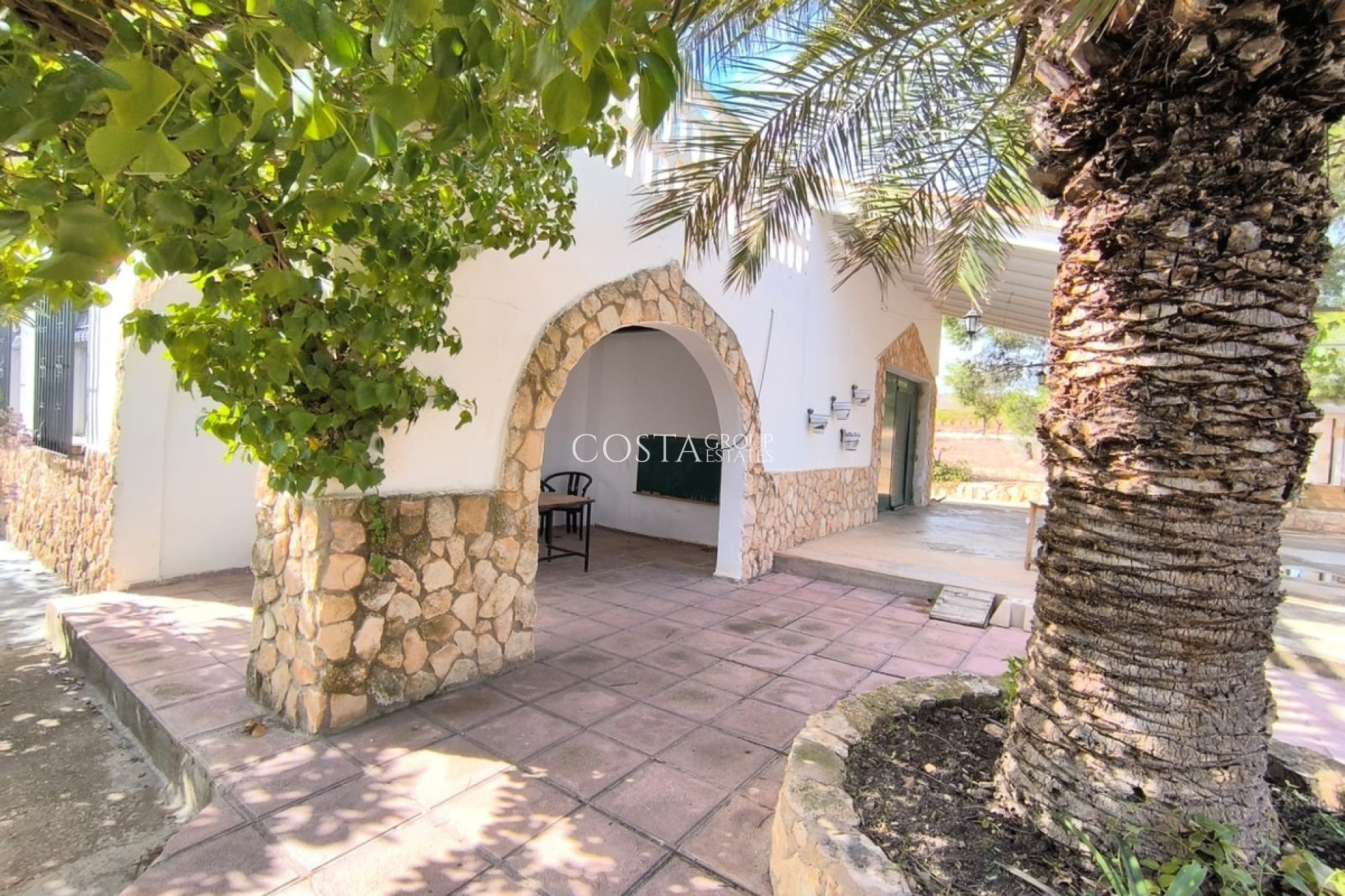 Odsprzedaż - Willa -
Yecla - Yecla Centro