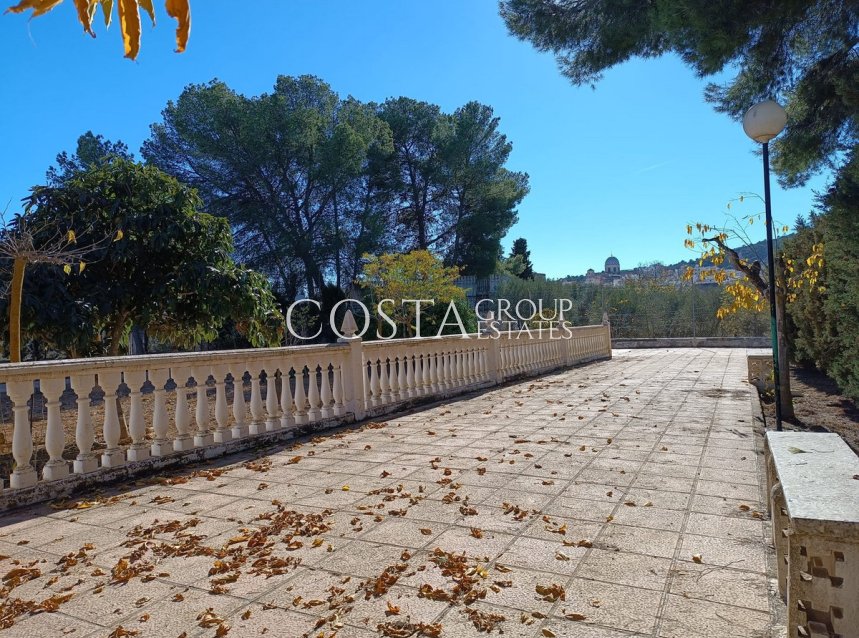 Odsprzedaż - Willa -
Yecla - Yecla Centro