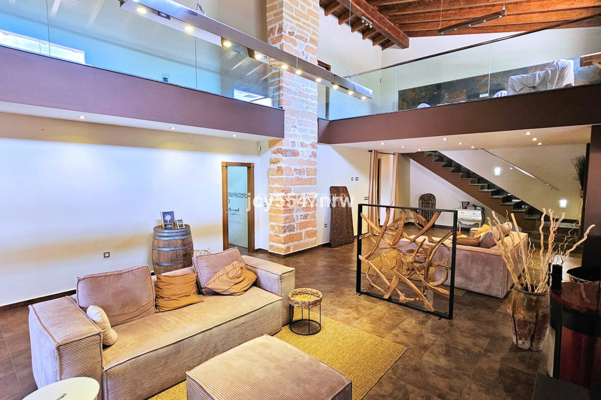 Odsprzedaż - Willa -
Yecla - Yecla Centro