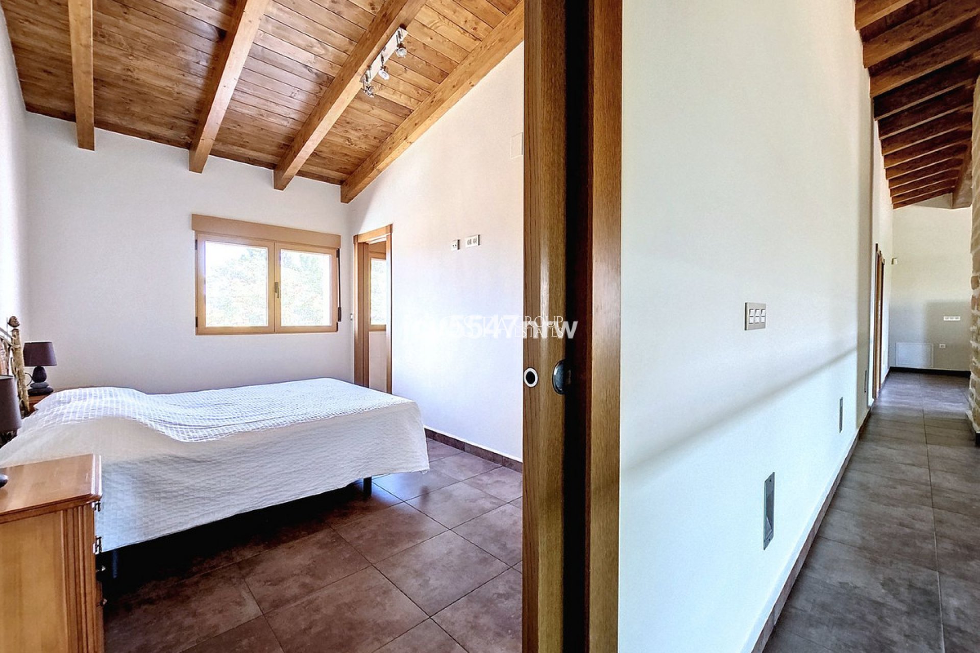 Odsprzedaż - Willa -
Yecla - Yecla Centro