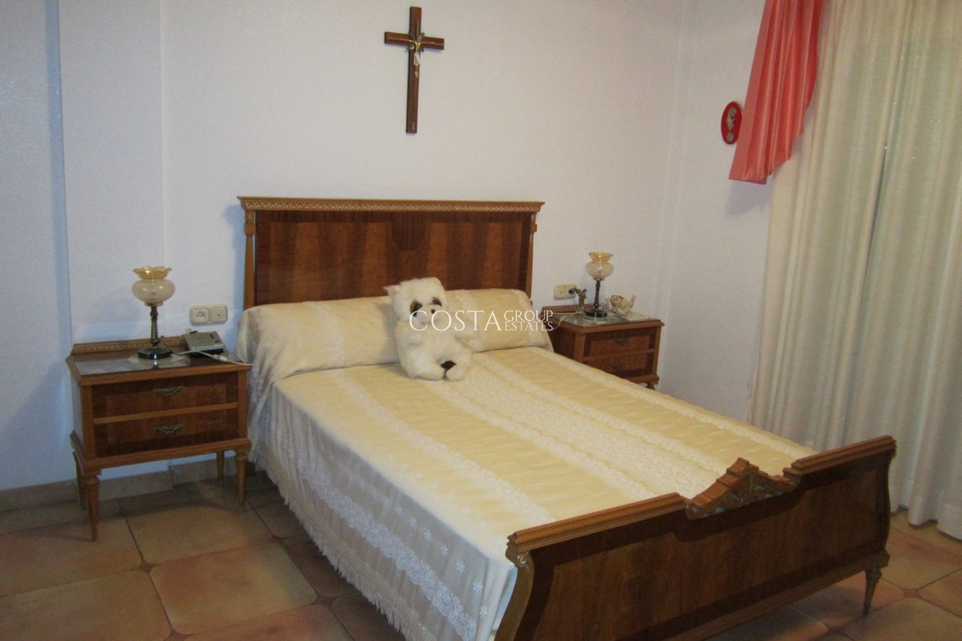 Odsprzedaż - Willa -
Yecla - Yecla Centro