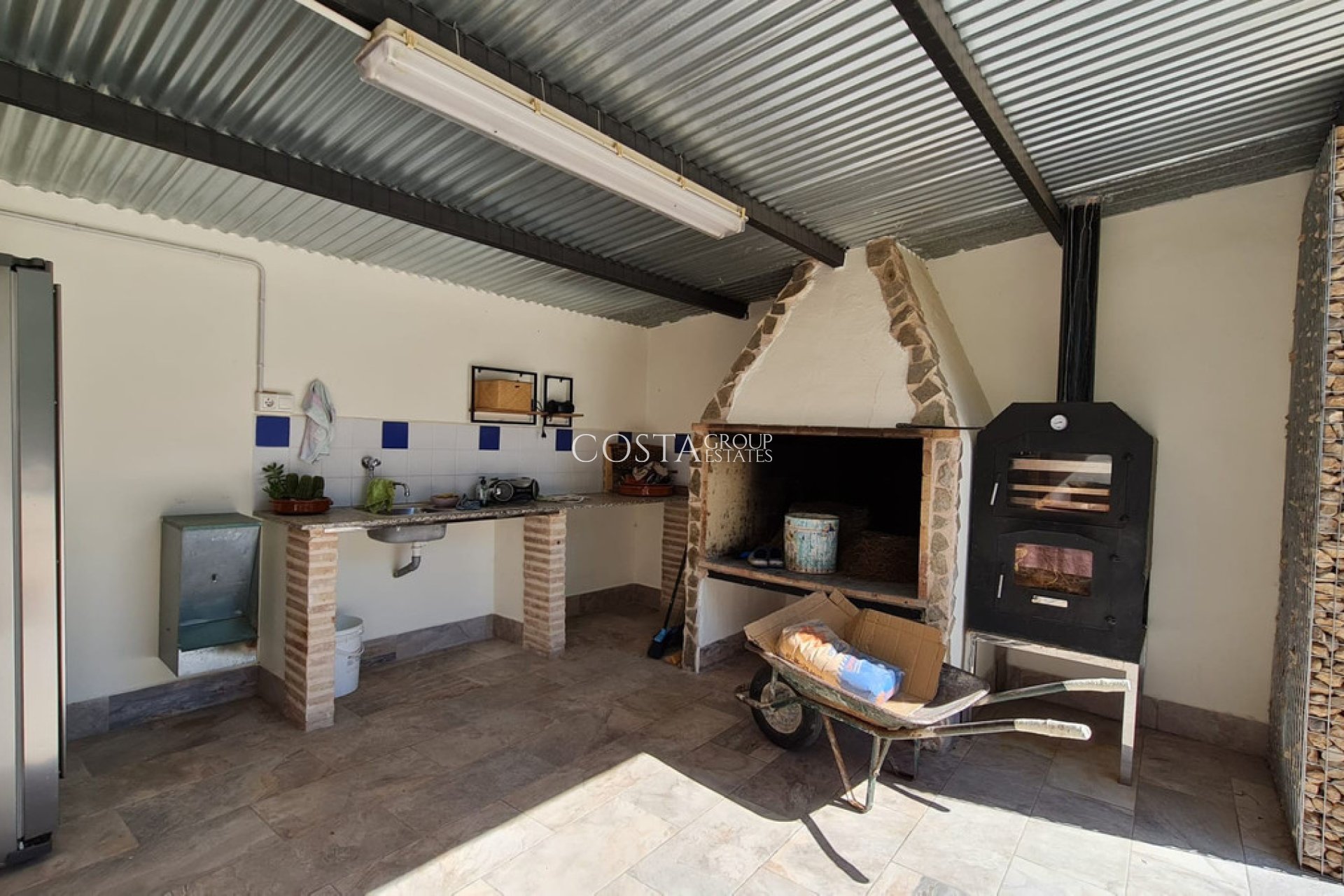 Odsprzedaż - Willa -
Yecla - Yecla Centro