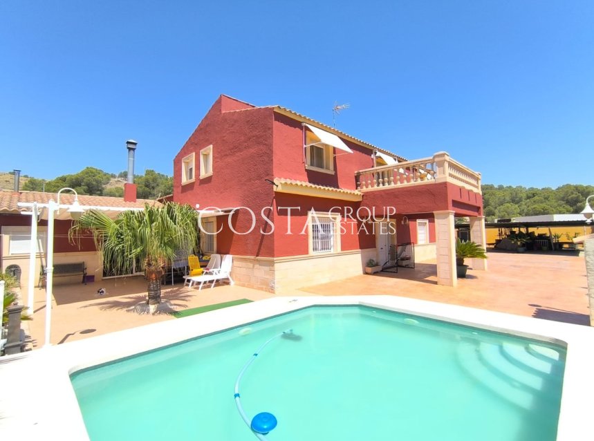 Odsprzedaż - Willa -
Yecla - Yecla Centro