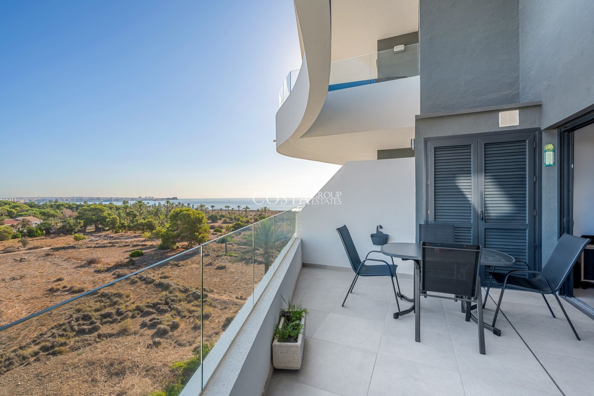Resale - Apartment -
Orihuela Costa - Punta Prima