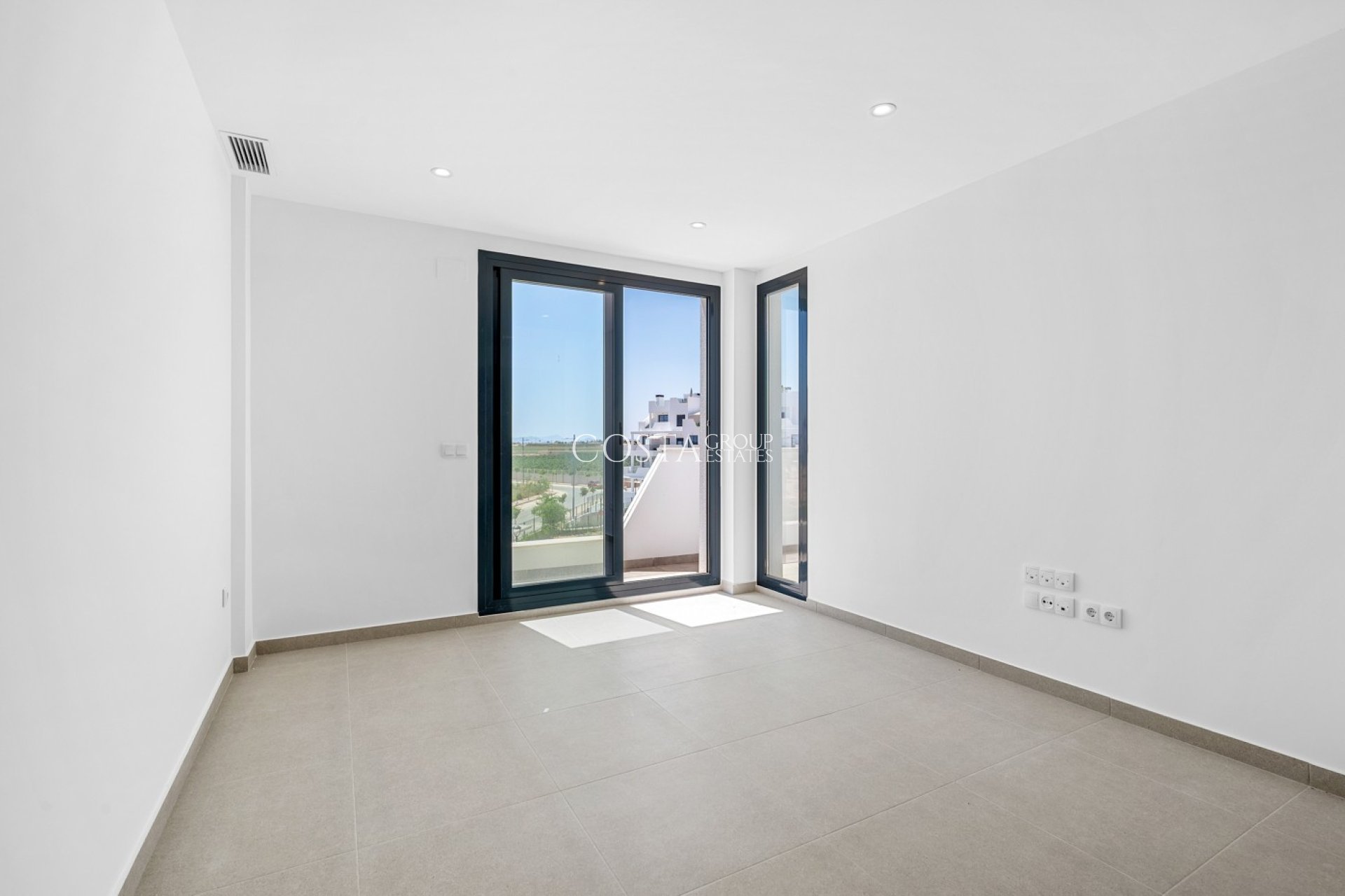 Resale - Apartment -
Torre Pacheco - Santa Rosalia Lake And Life Resort
