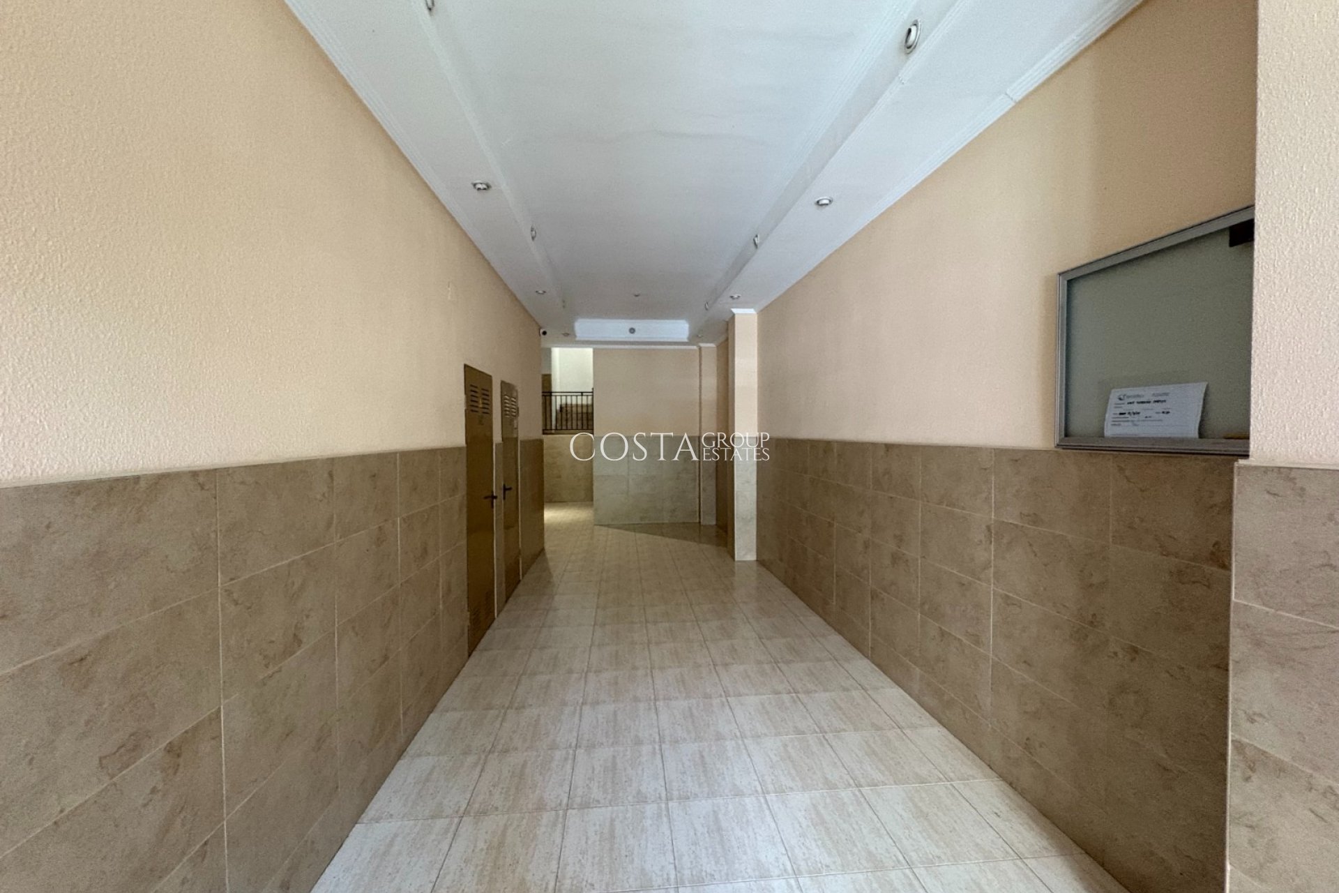Resale - Apartment -
Torrevieja - Centro
