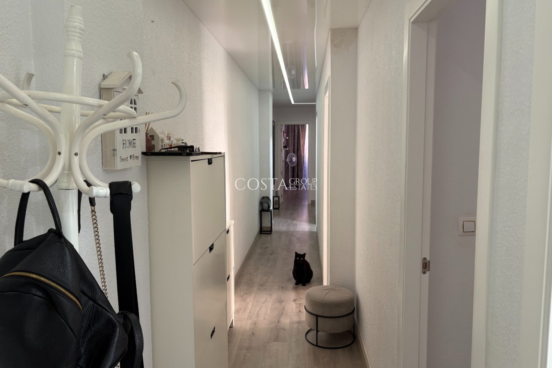 Resale - Apartment -
Torrevieja - Centro