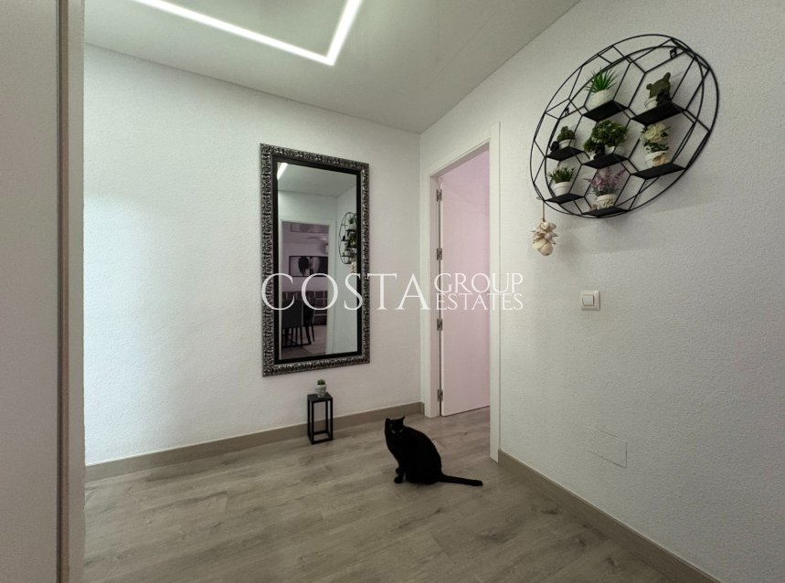 Resale - Apartment -
Torrevieja - Centro