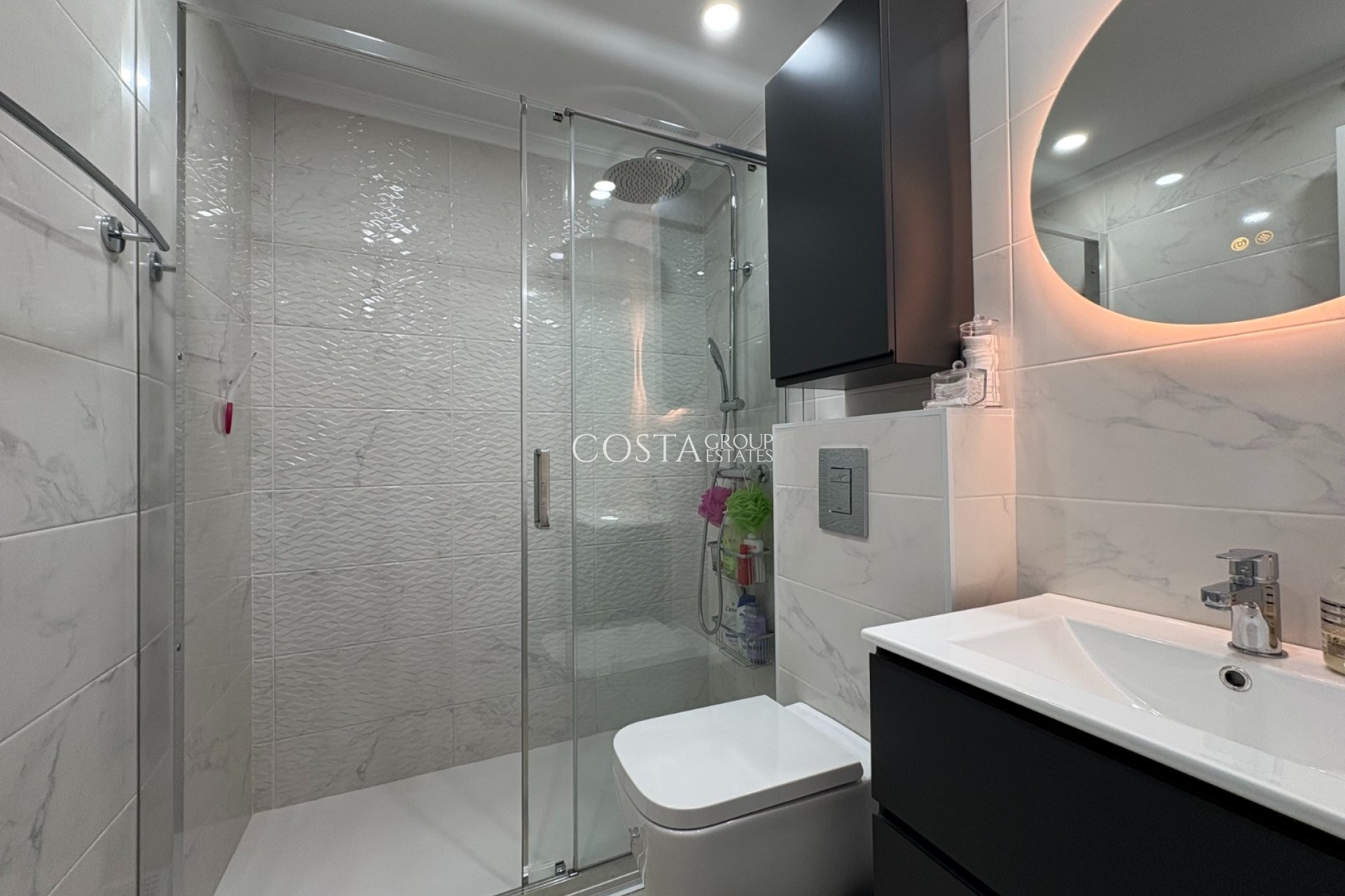 Resale - Apartment -
Torrevieja - Centro