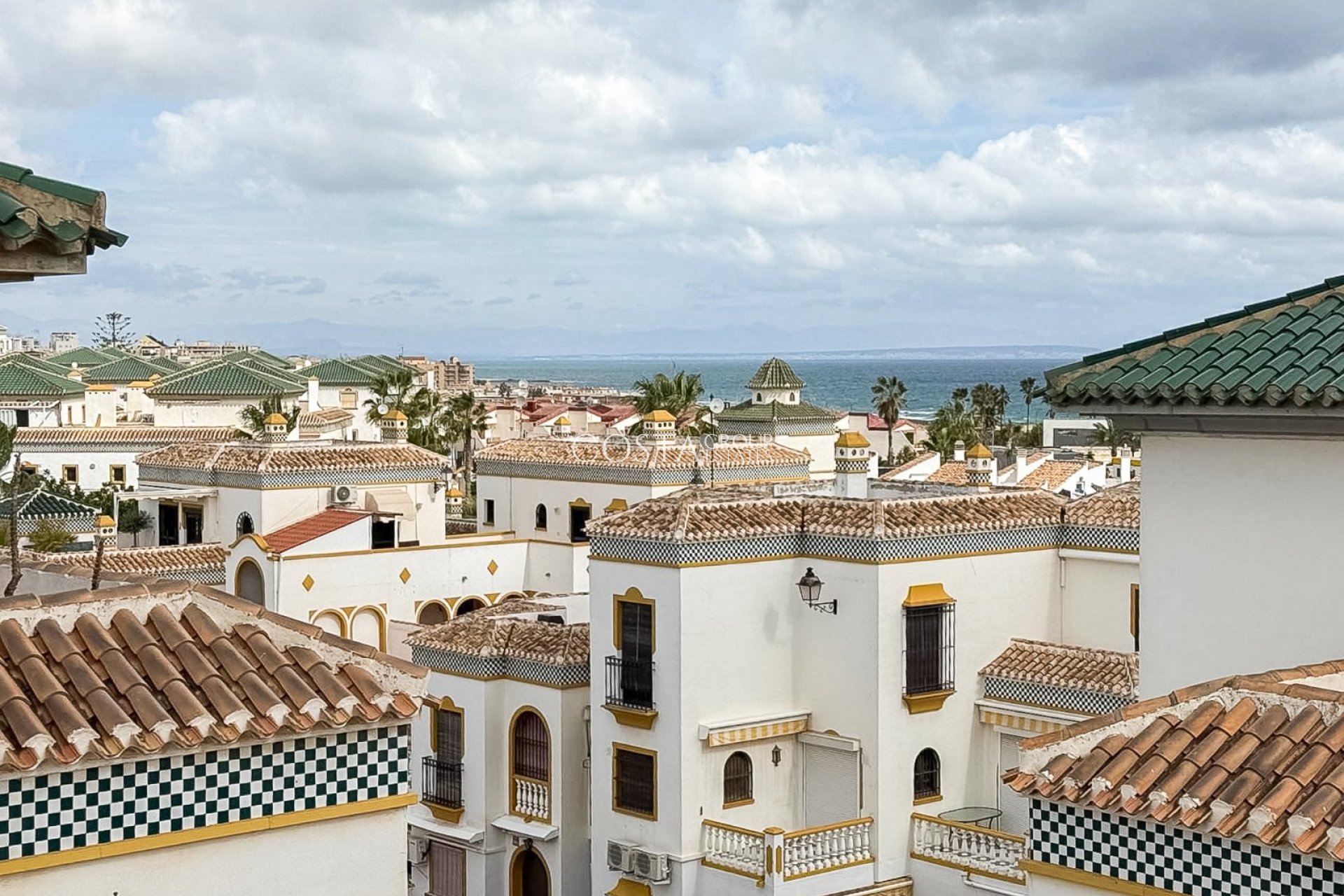 Resale - Apartment -
Torrevieja - Torrelamata - La Mata