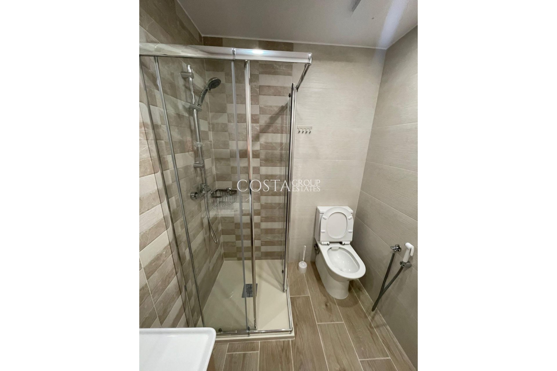 Resale - Apartments -
Alicante - Alicante Centro