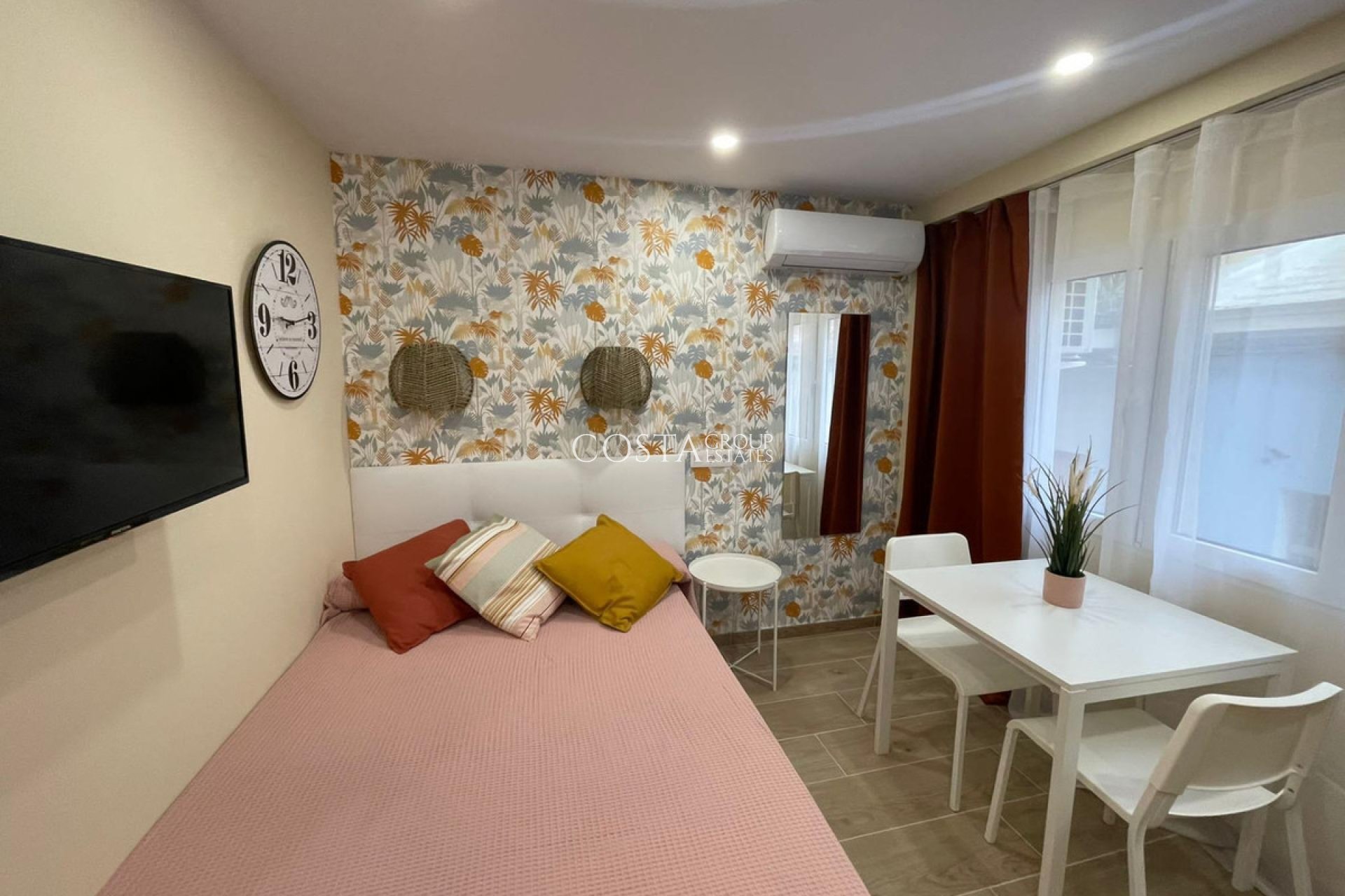 Resale - Apartments -
Alicante - Alicante Centro