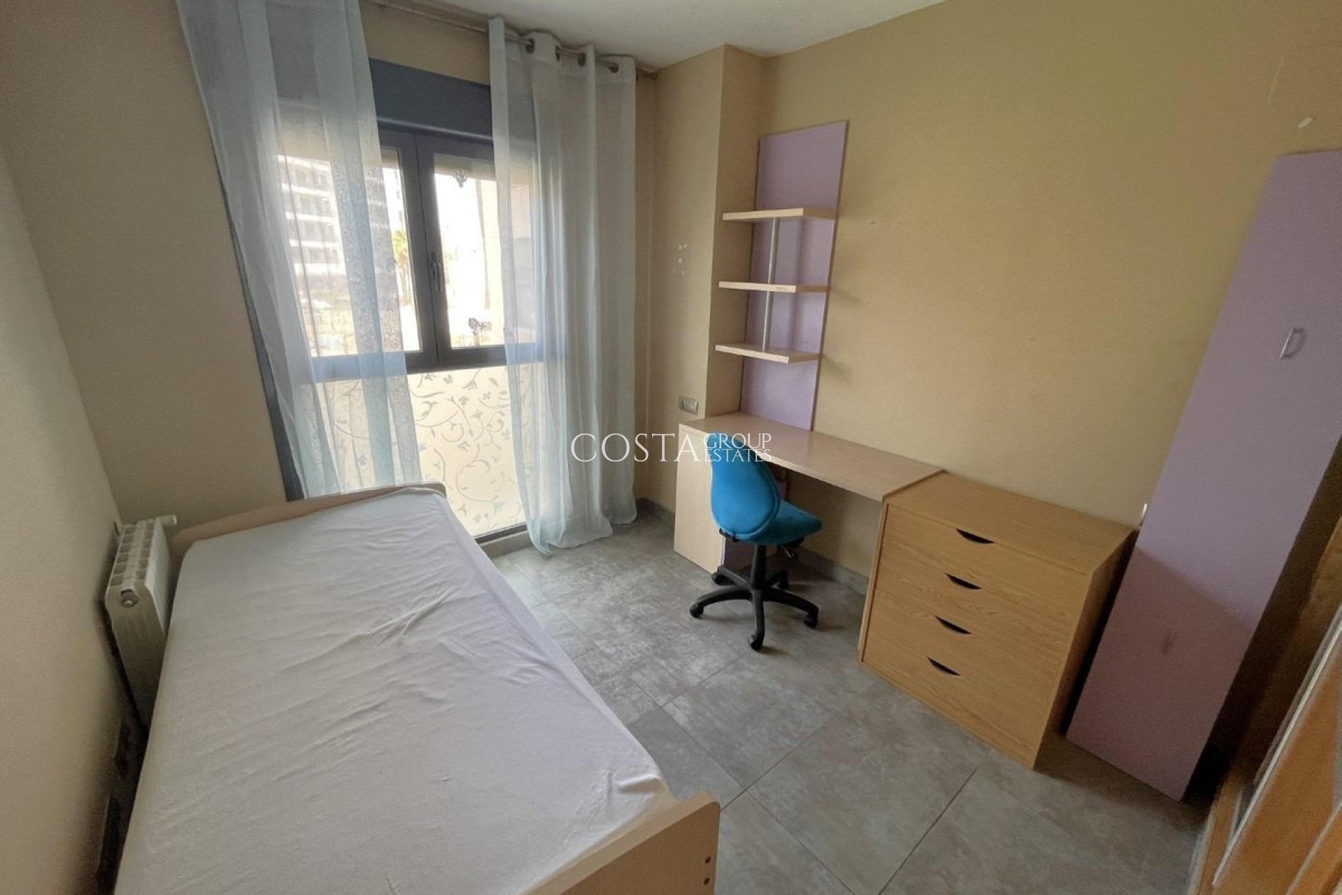 Resale - Apartments -
Alicante - Alicante Centro