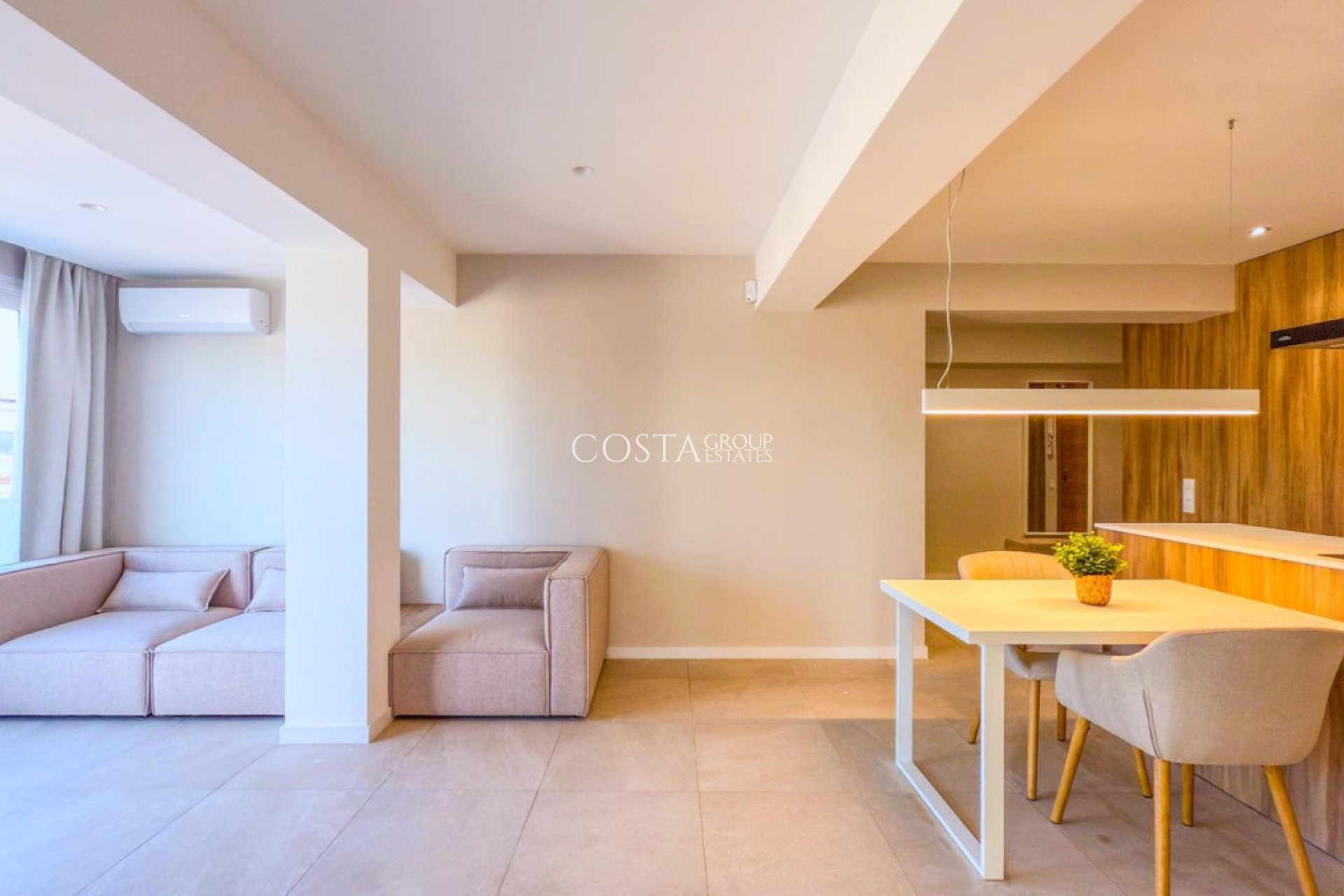 Resale - Apartments -
Alicante - Alicante Centro