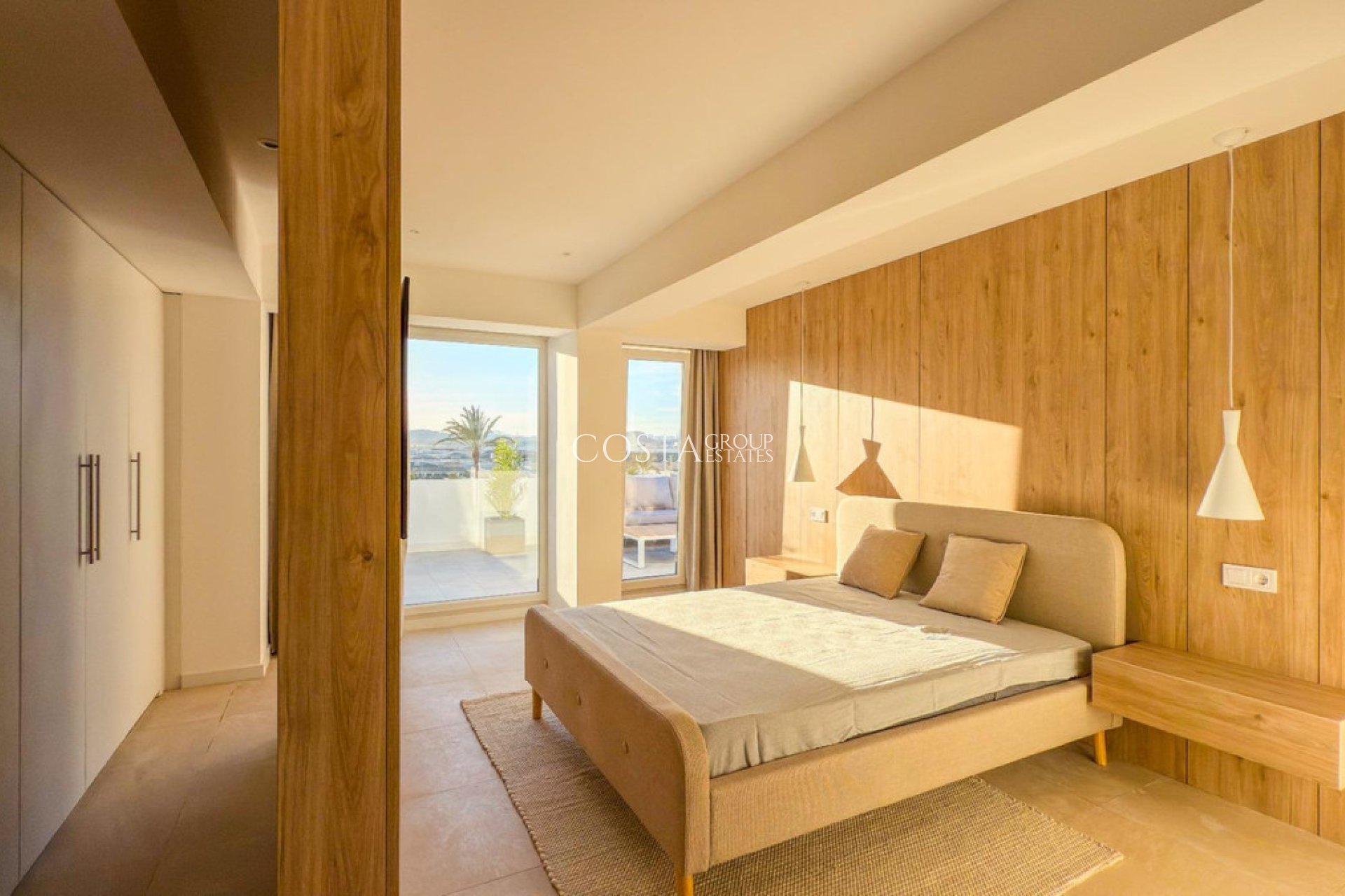 Resale - Apartments -
Alicante - Alicante Centro