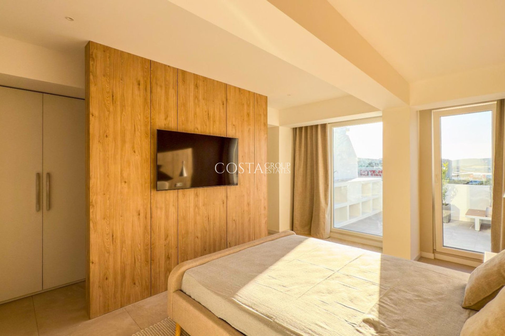 Resale - Apartments -
Alicante - Alicante Centro
